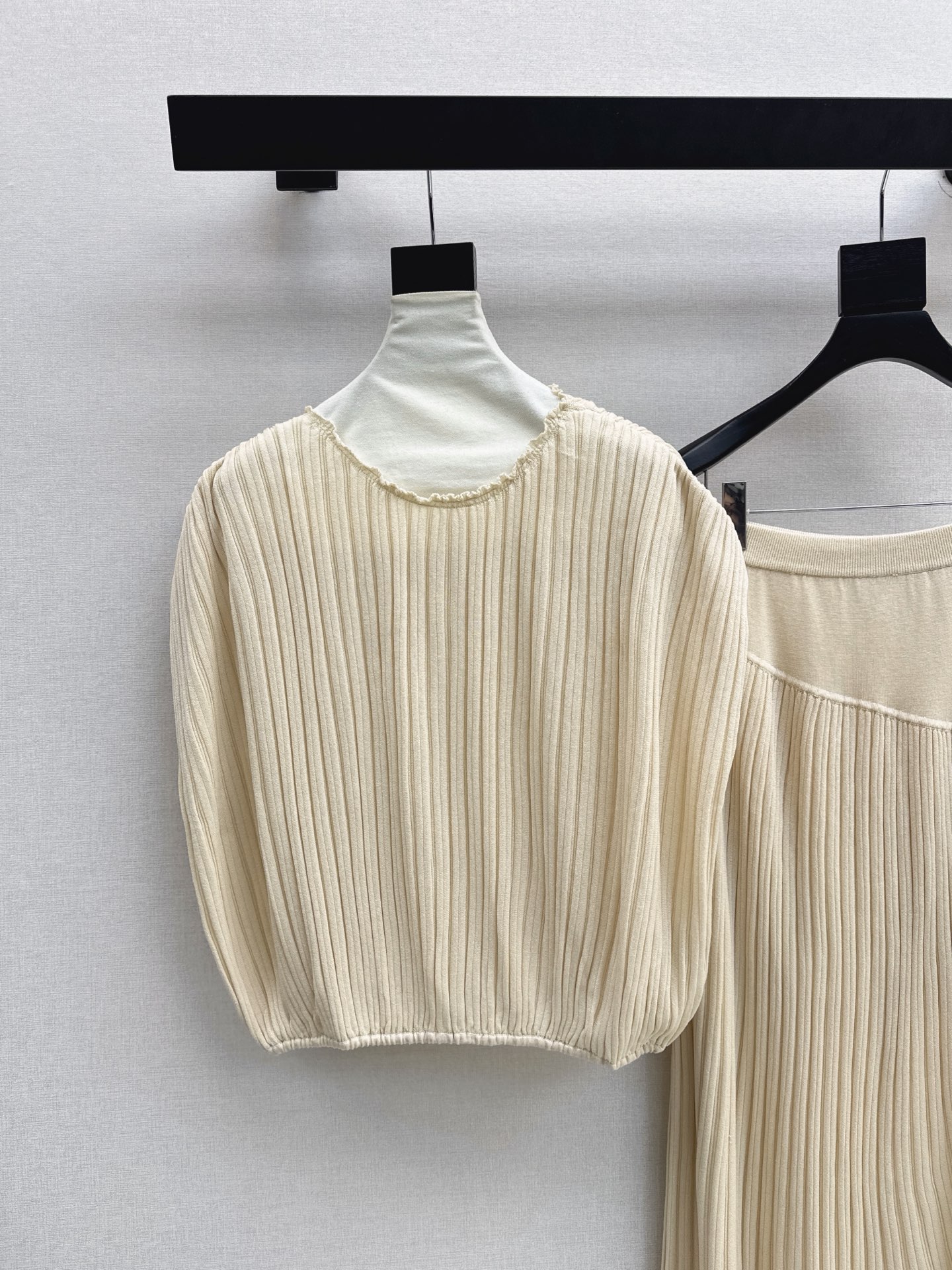 Brun 26ss knit cape knitwear skirt sets