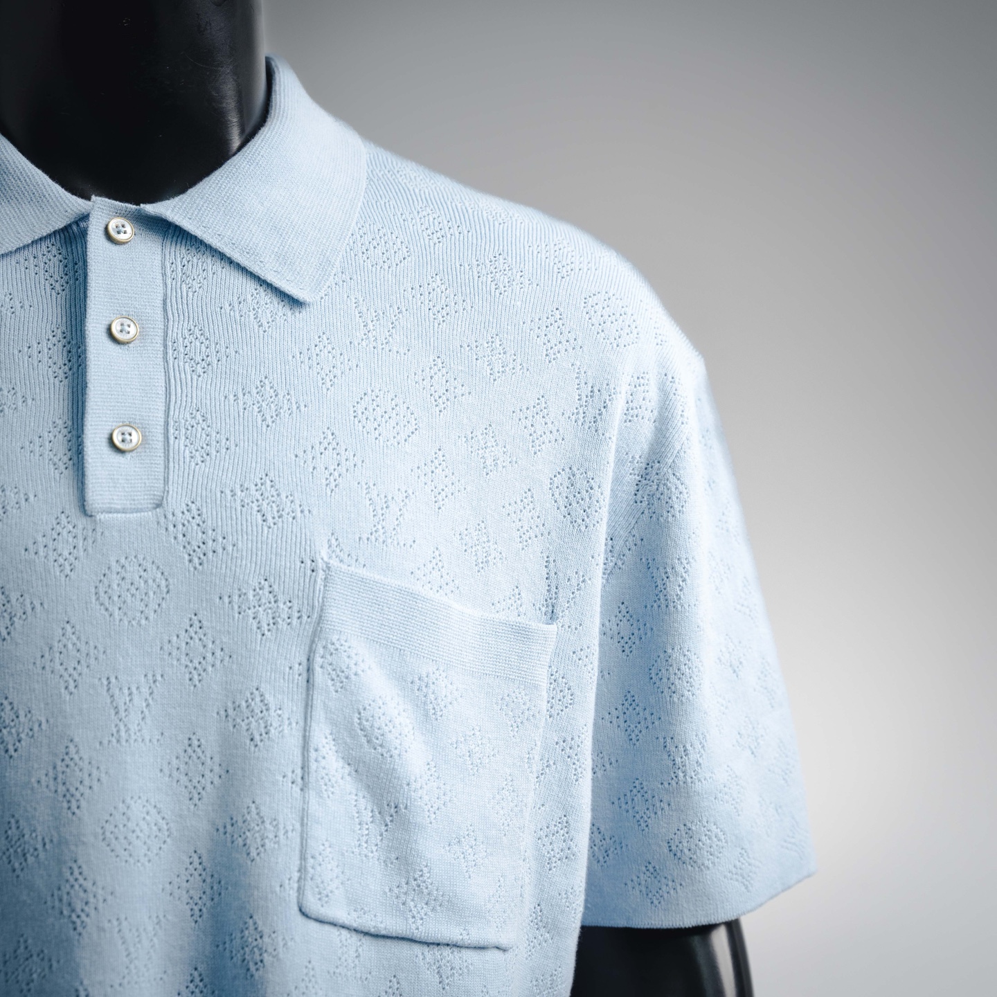 Louis collared Polo