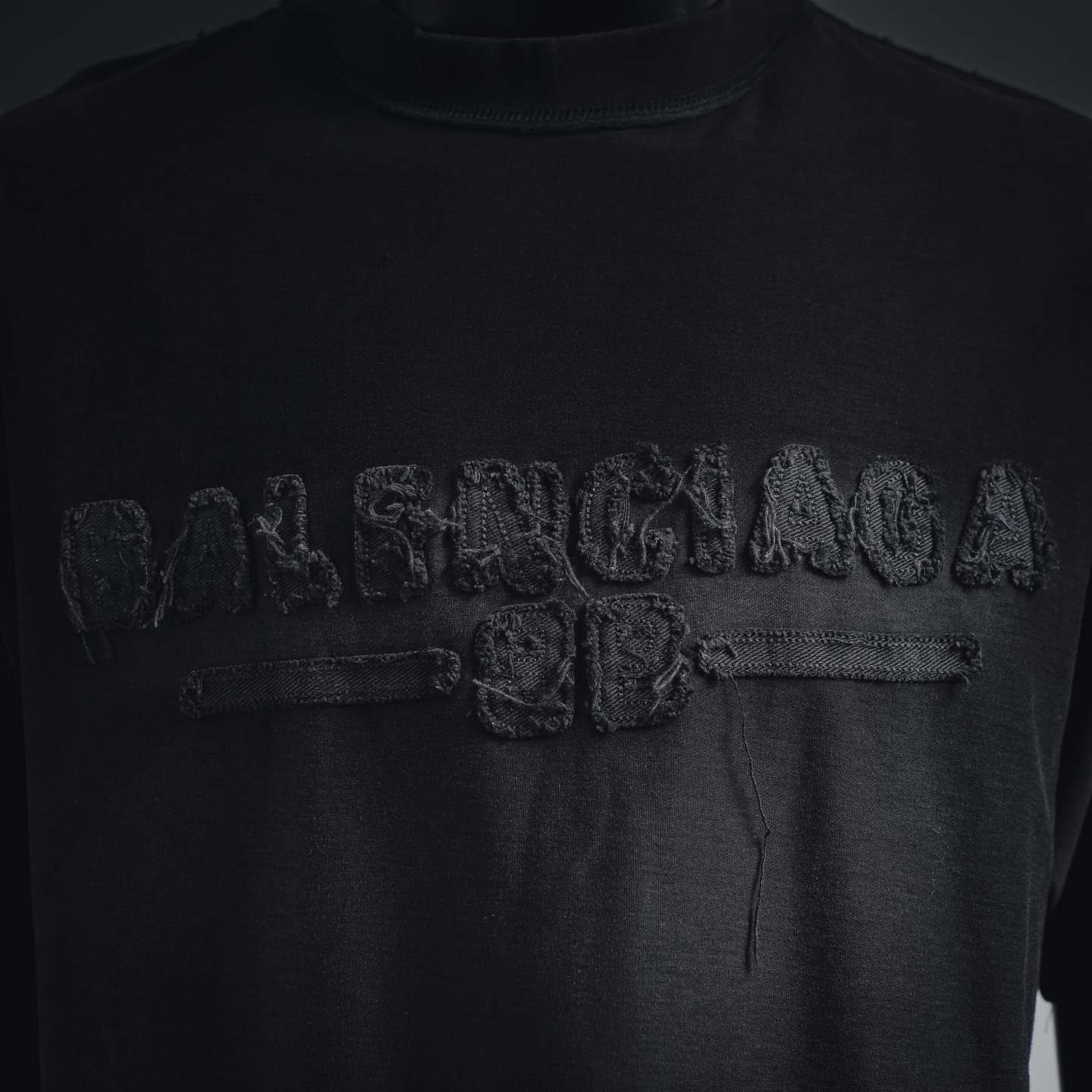 Balen applique t-shirt
