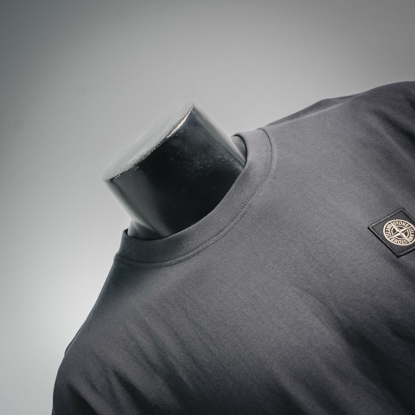 Stone embroidered t-shirt