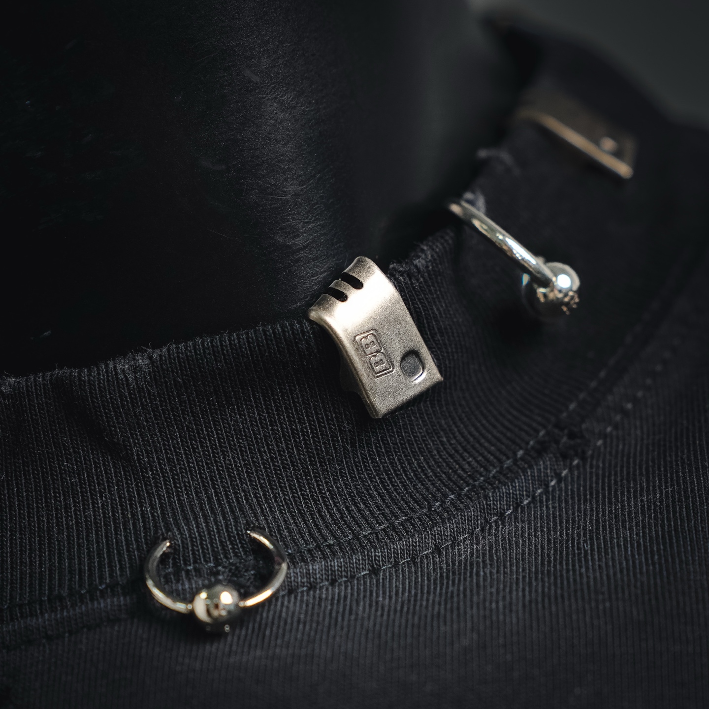 Balen minimal stud t-shirt