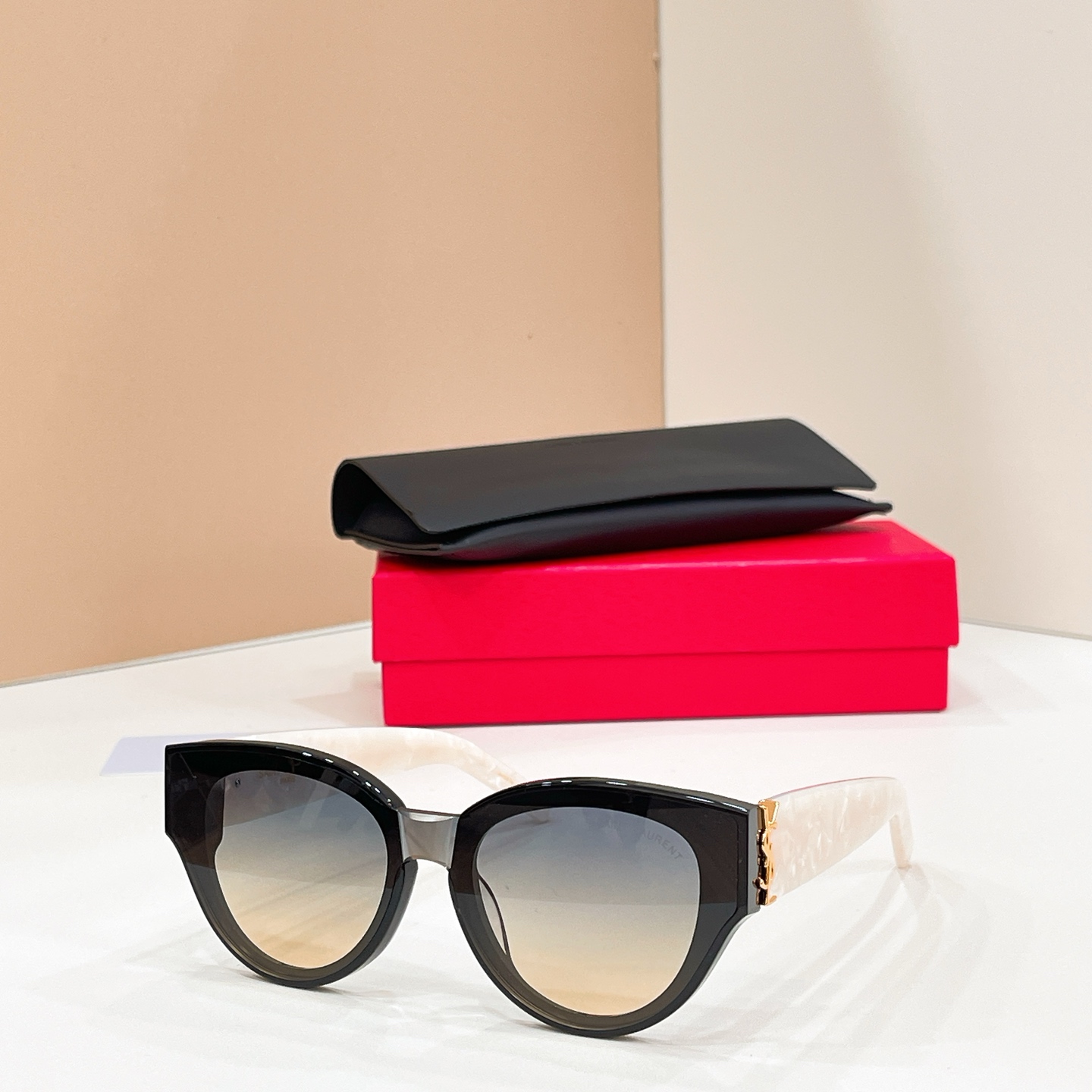 Stone sunglasses