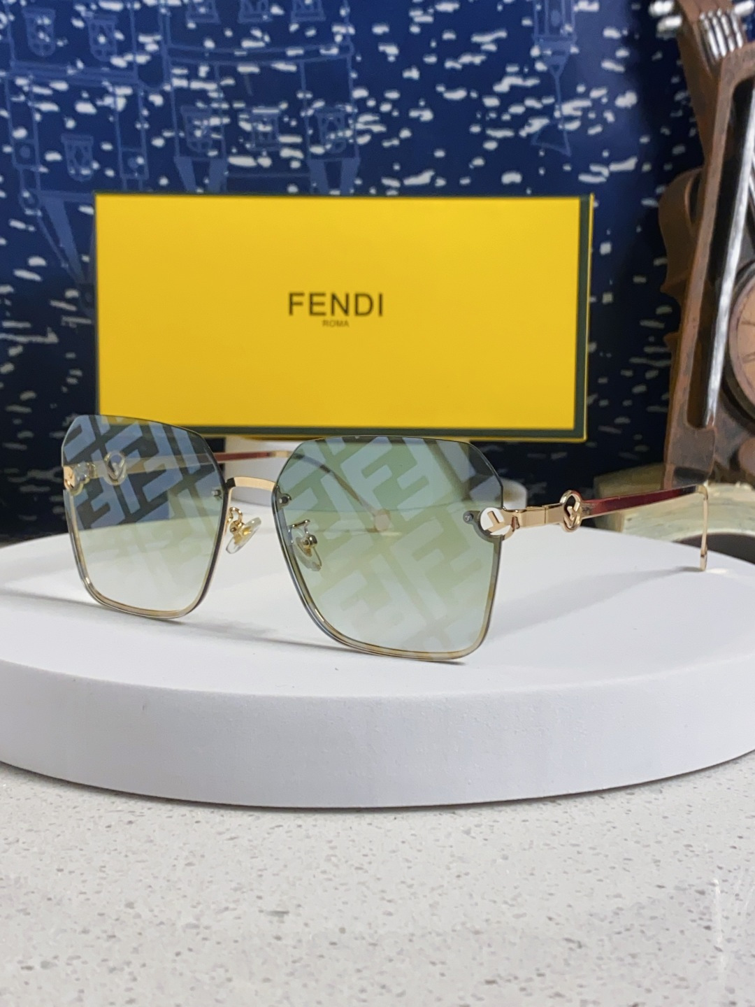Fend sunglasses