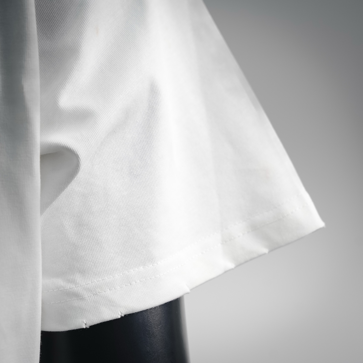 Balen ripped t-shirt