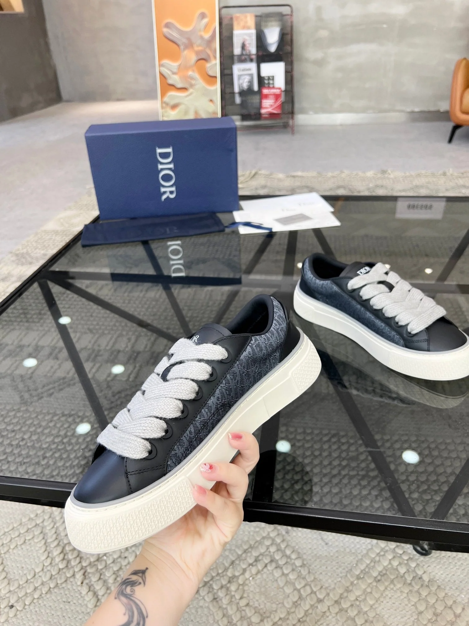 CD sneakers