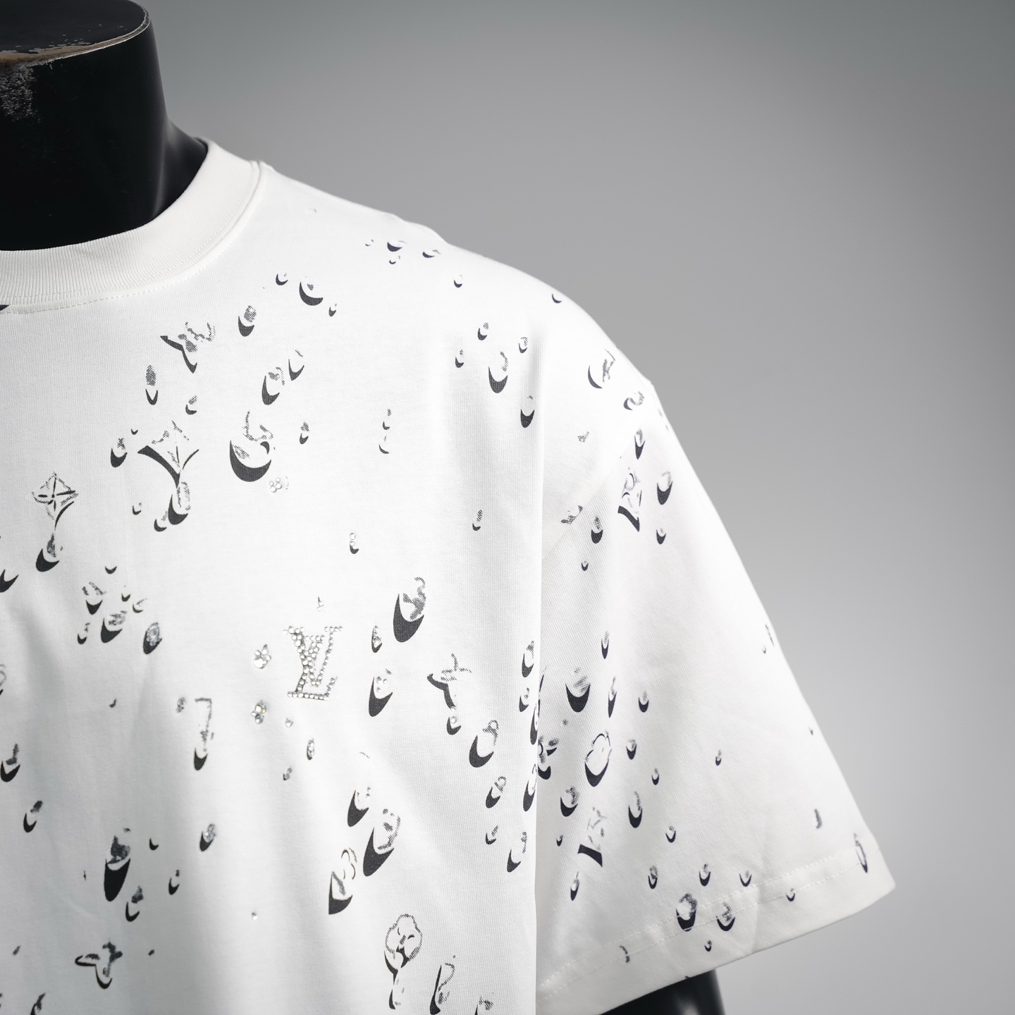 Louis paint splash logo t-shirt