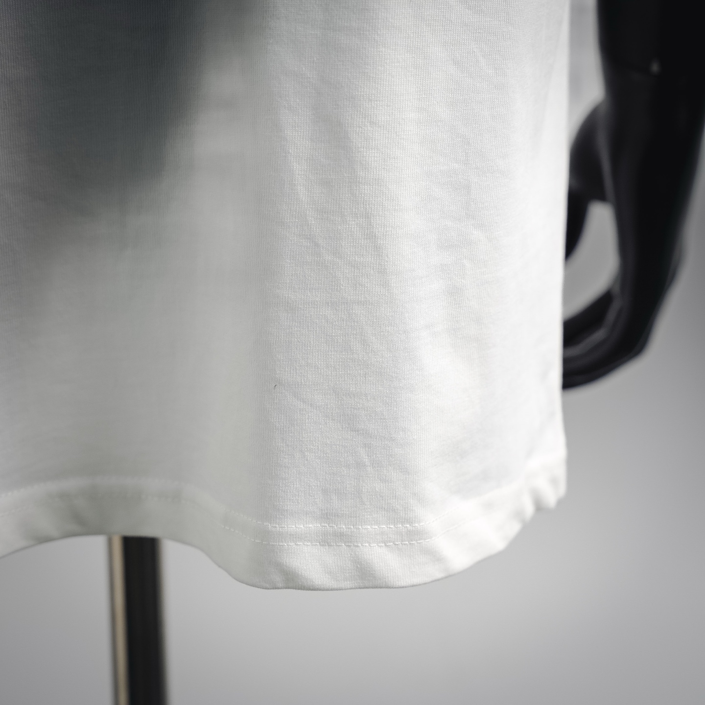 Mon neckline printed t-shirt