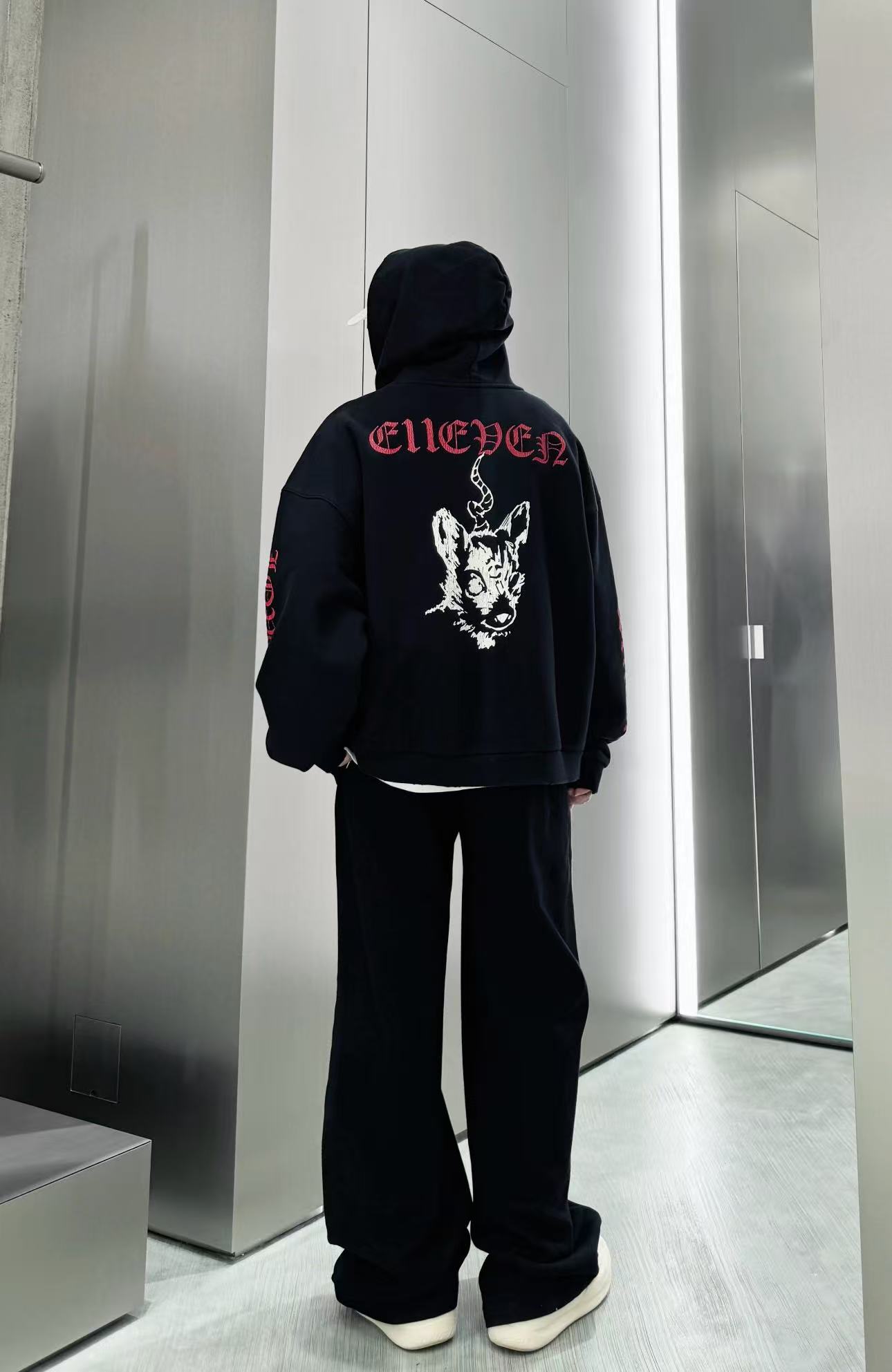 We11 printed zip-up jacket