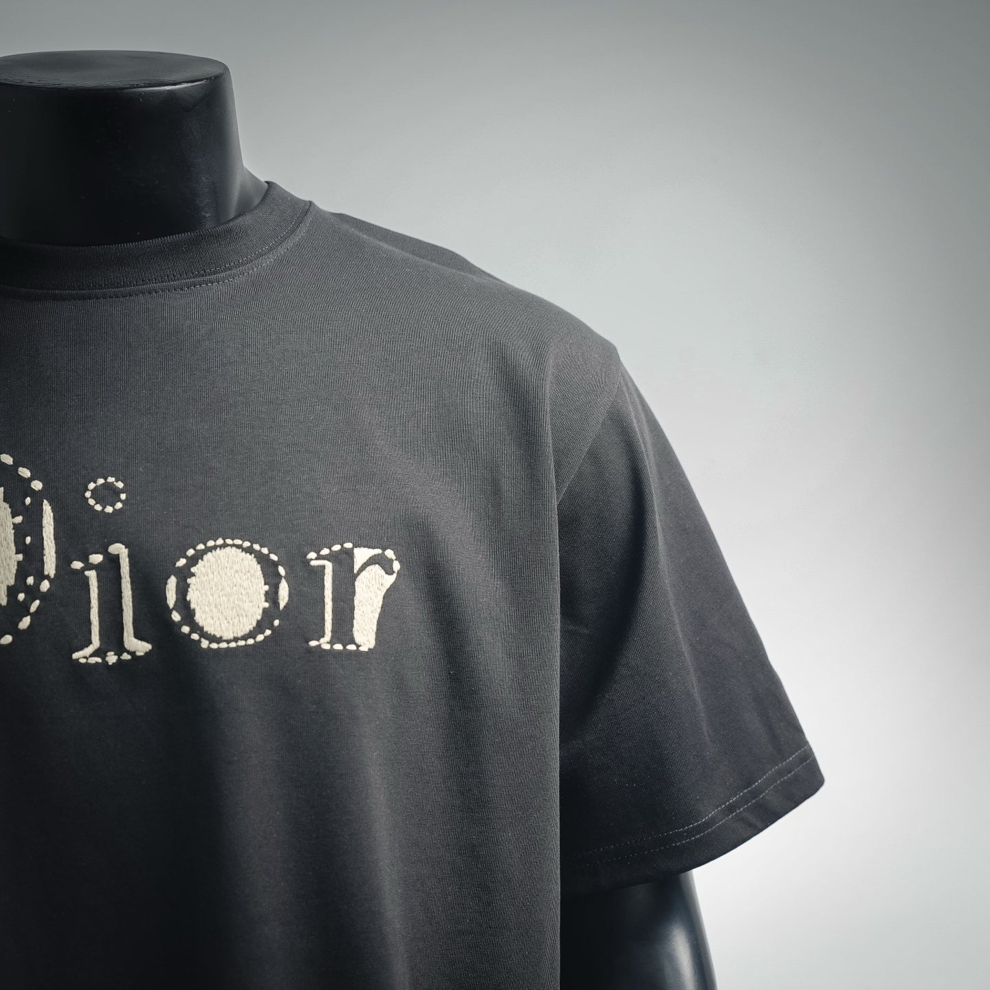 CD embroidered t-shirt