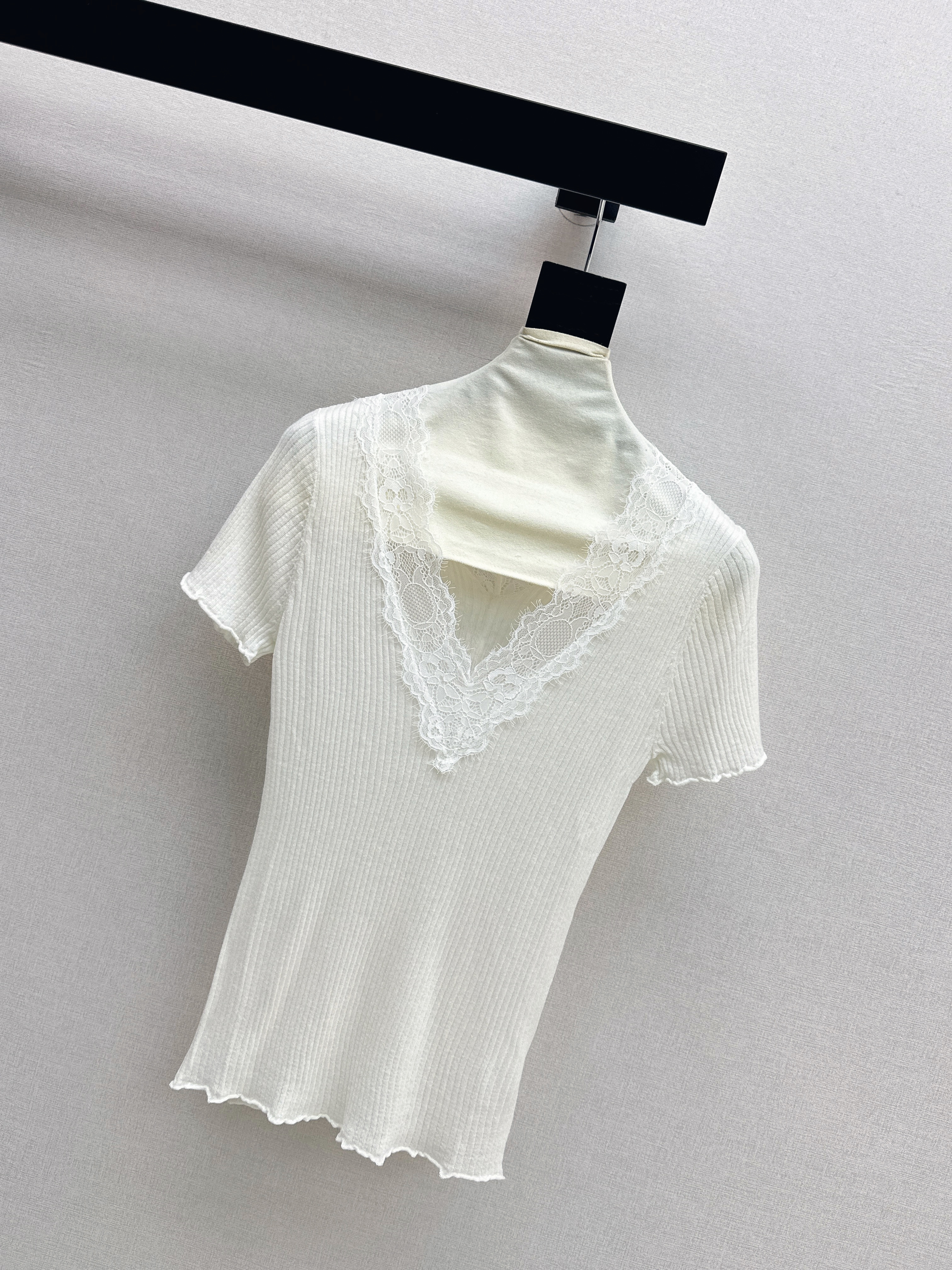 ES 26ss contract lace knitwear