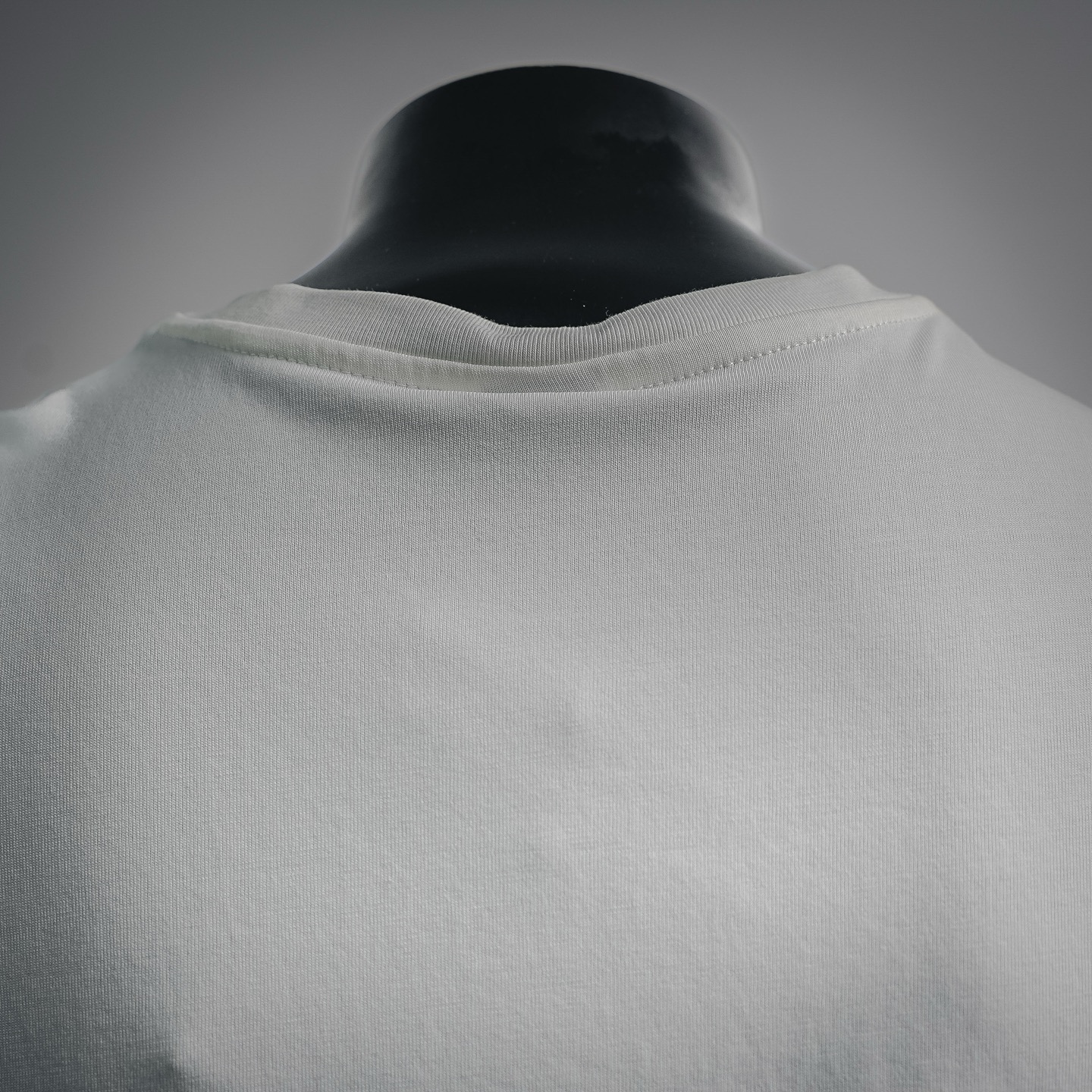 Moose pocket t-shirt