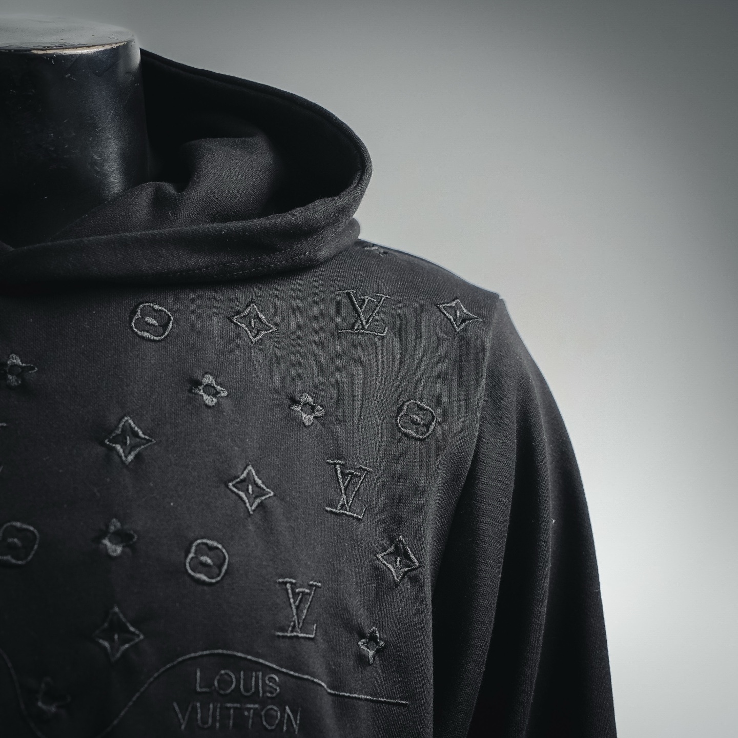 Louis embroidered sweatshirt