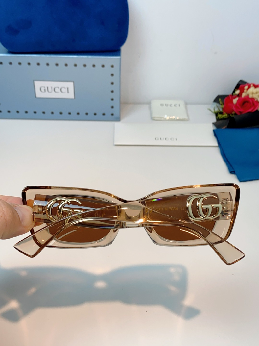 Guc sunglasses