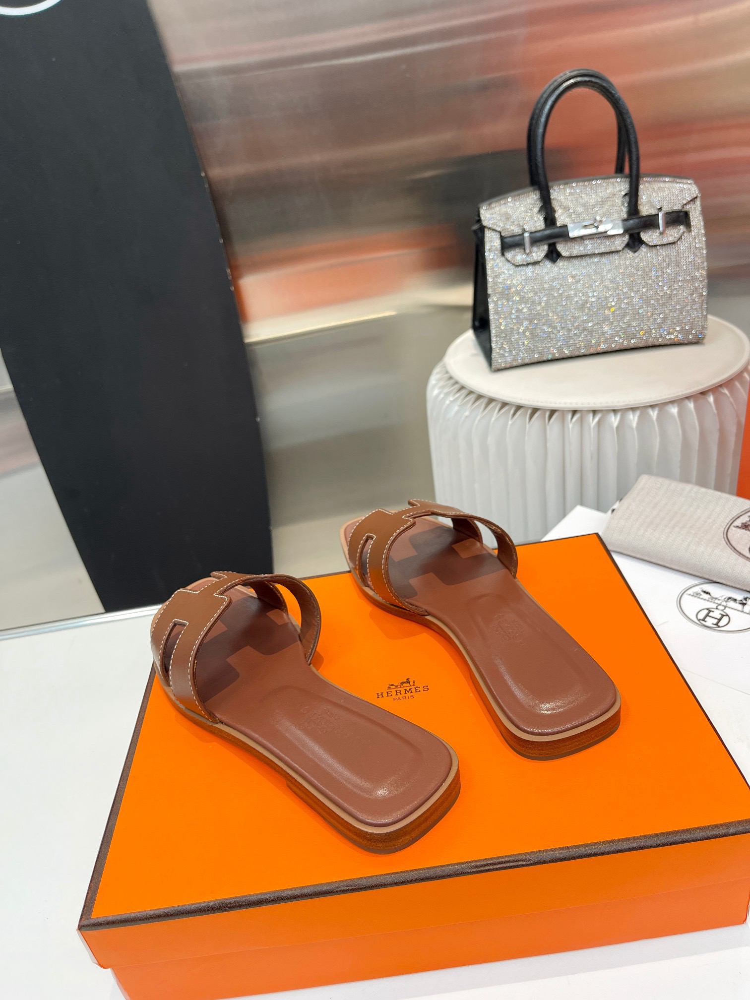 Herm womens slippers