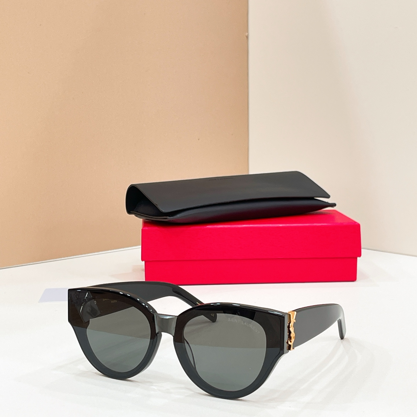 Stone sunglasses