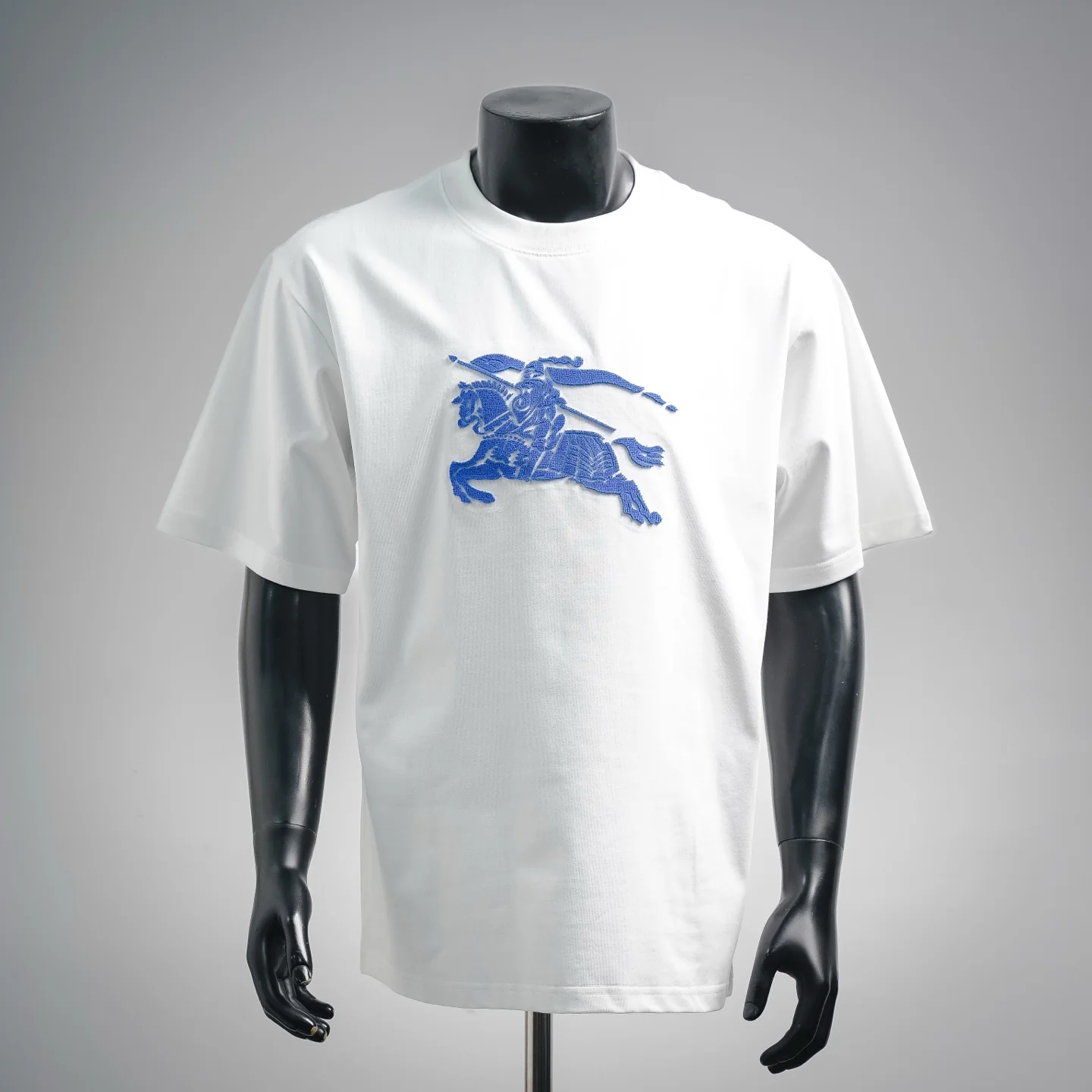 Bur embroidered t-shirt