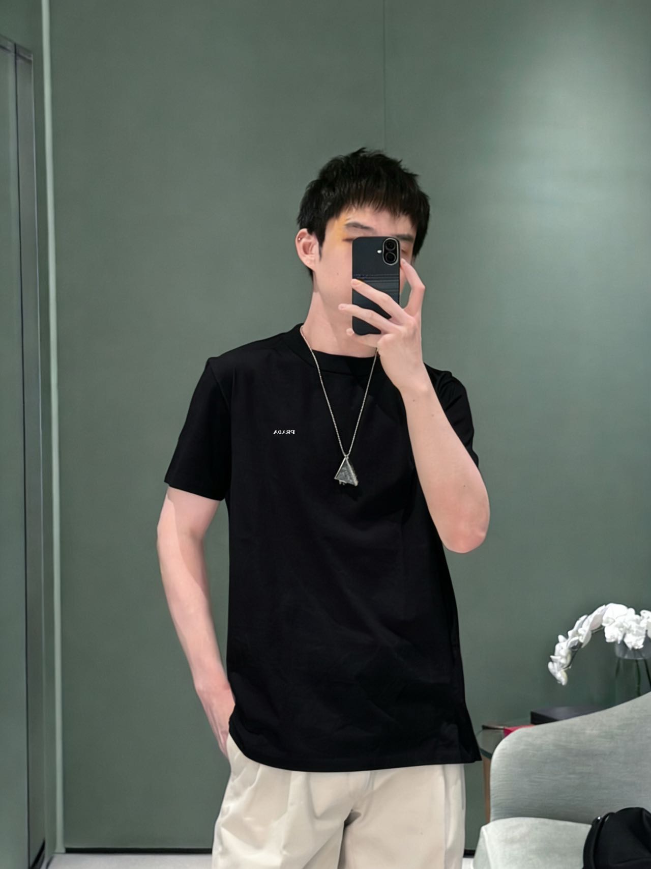 Pra embroidery t-shirt