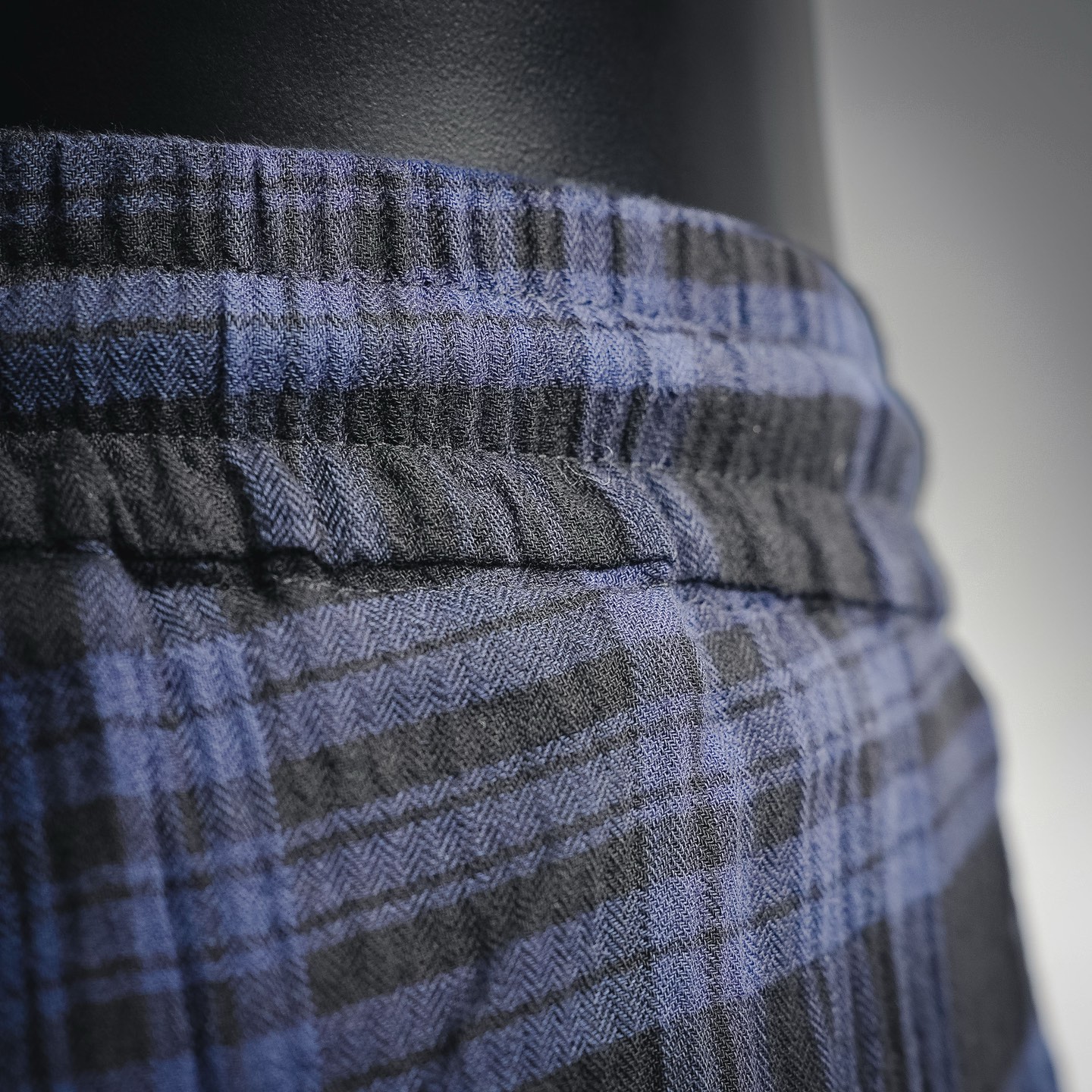 Chrome plaid loose pants