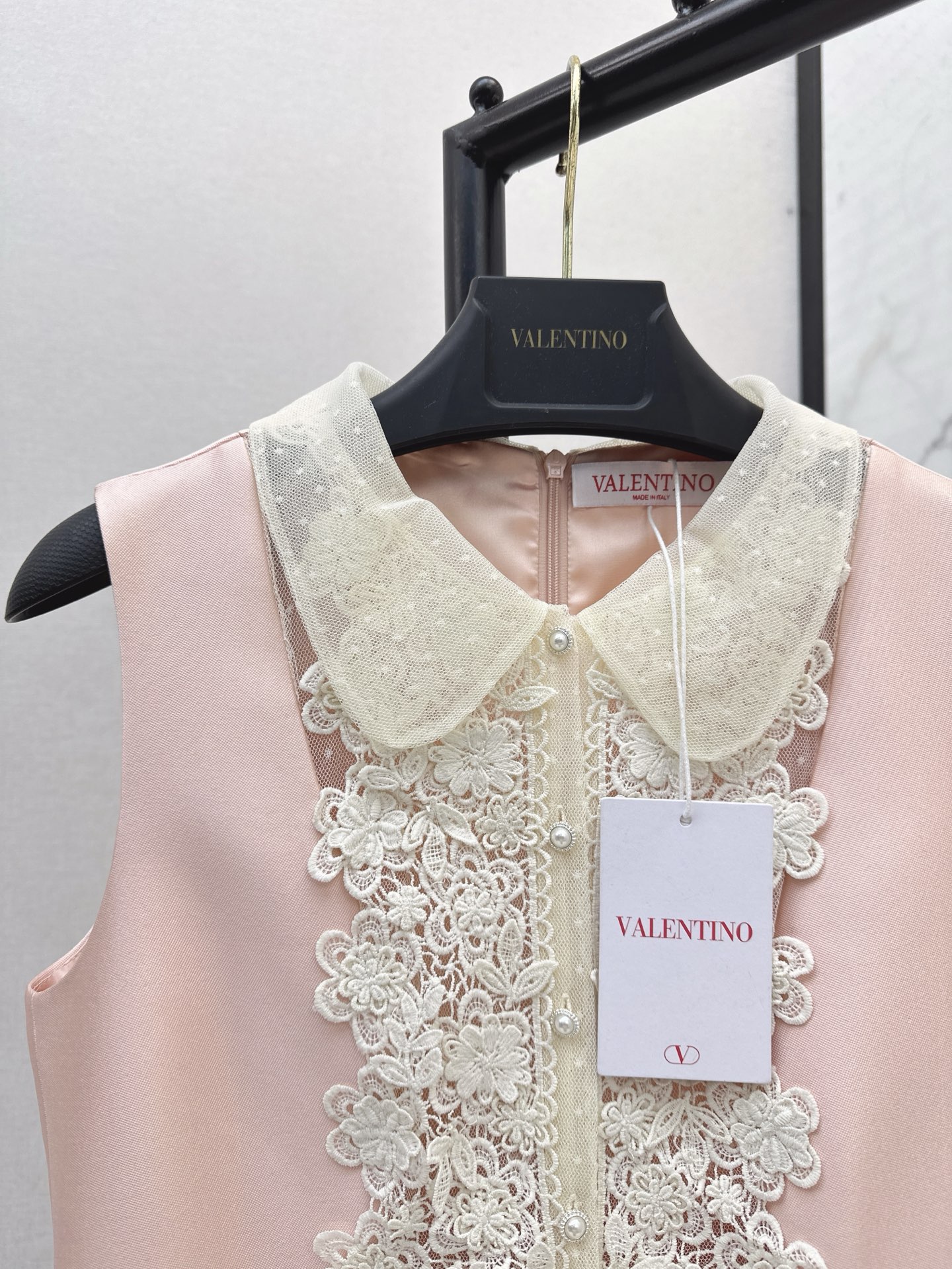 Valen 26ss lace vest dress