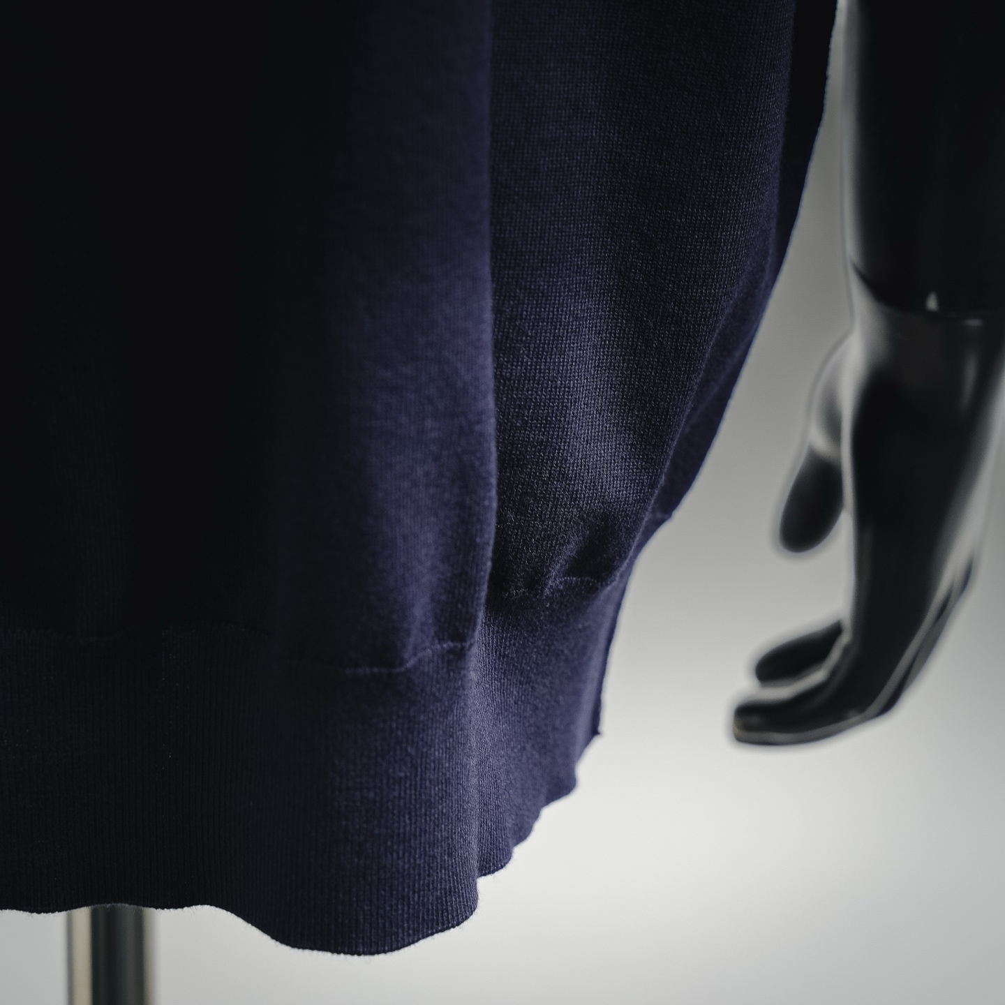 Bur knit embroidered t-shirt
