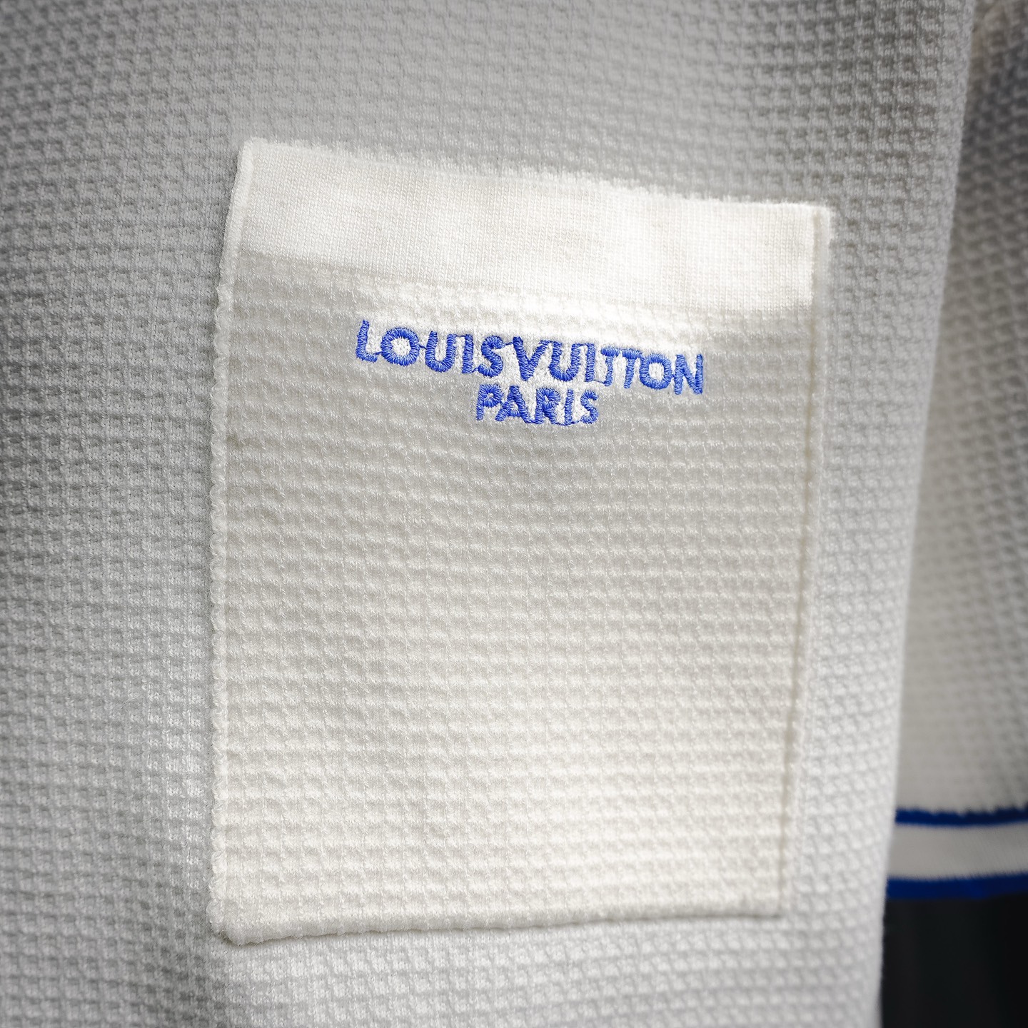 Louis pocket badge knit t-shirt