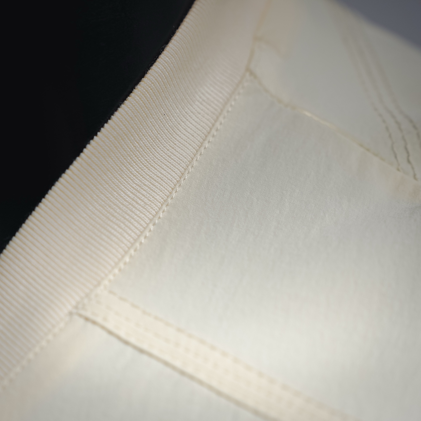 Salo patch pocket t-shirt