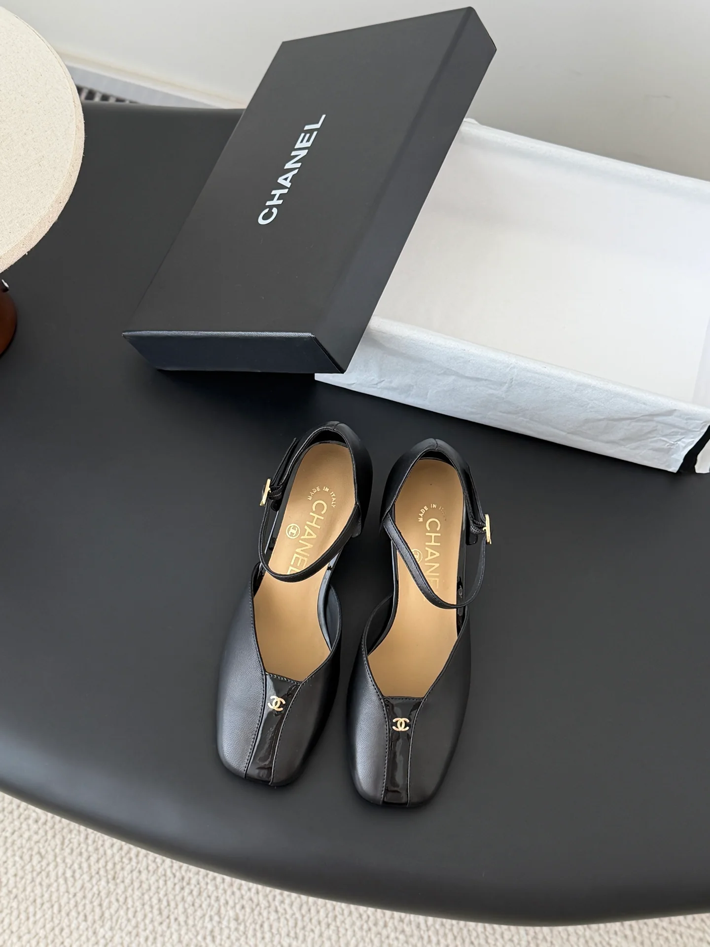 Chan 26ss chunky heels