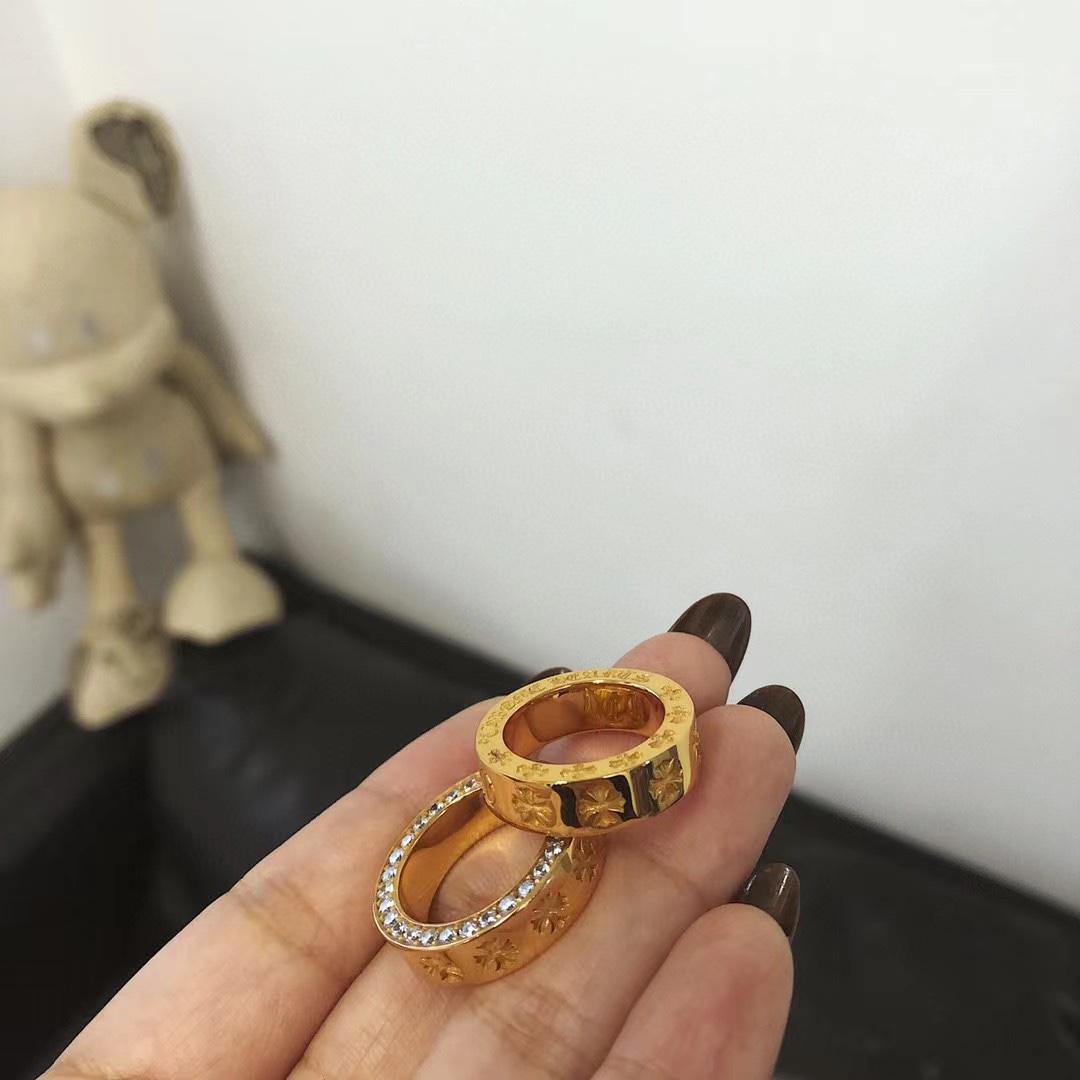 Chrome couple rings