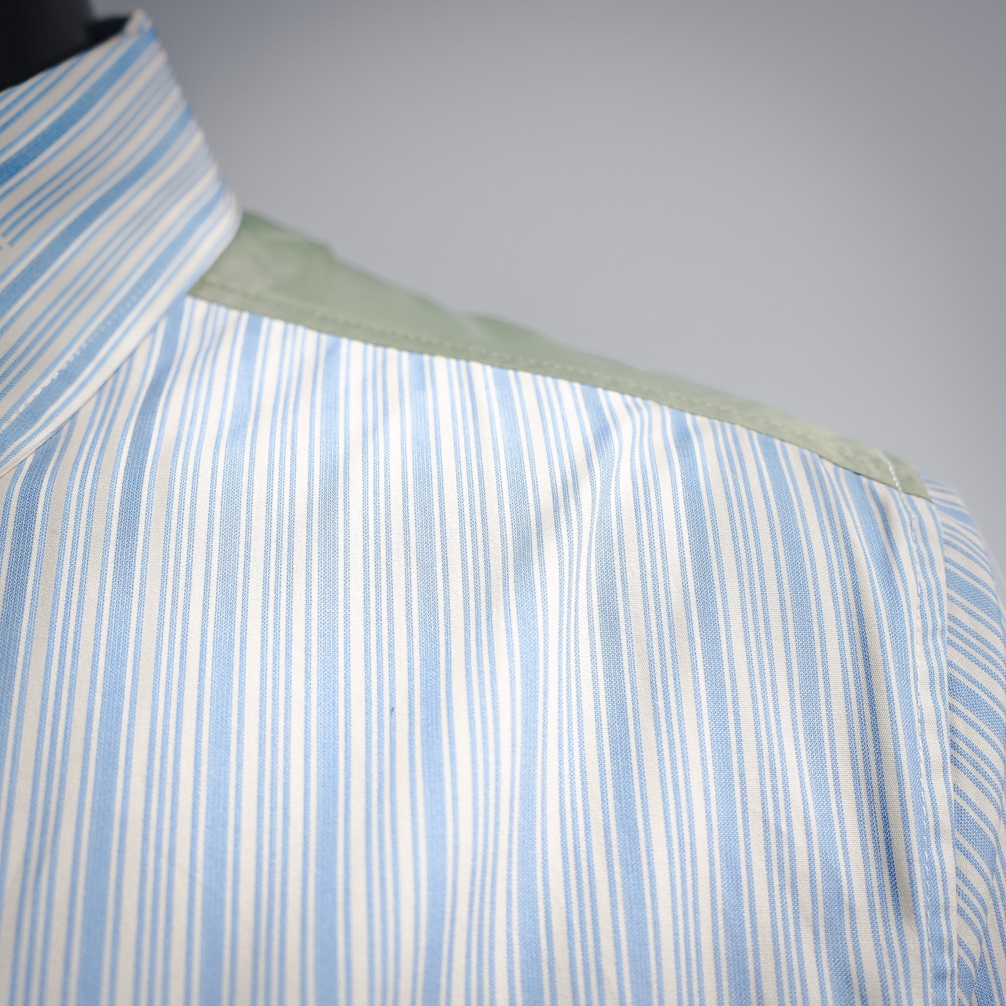 Mon striped zip-up shirts