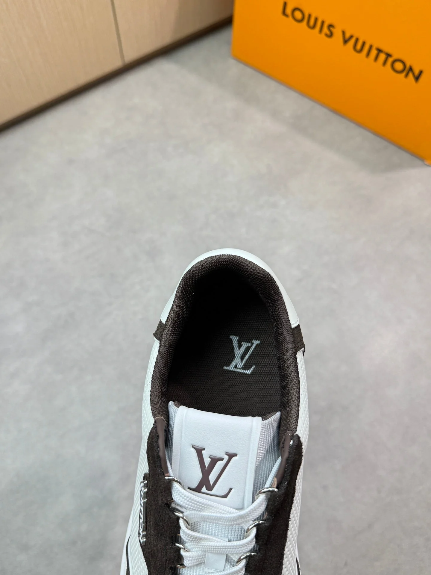 louis sneaker
