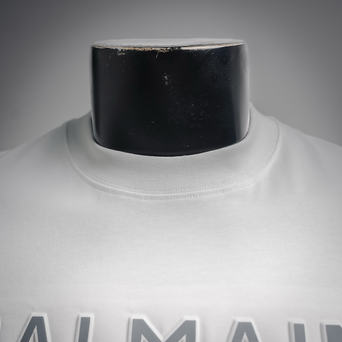 Balen emboosed letter t-shirt