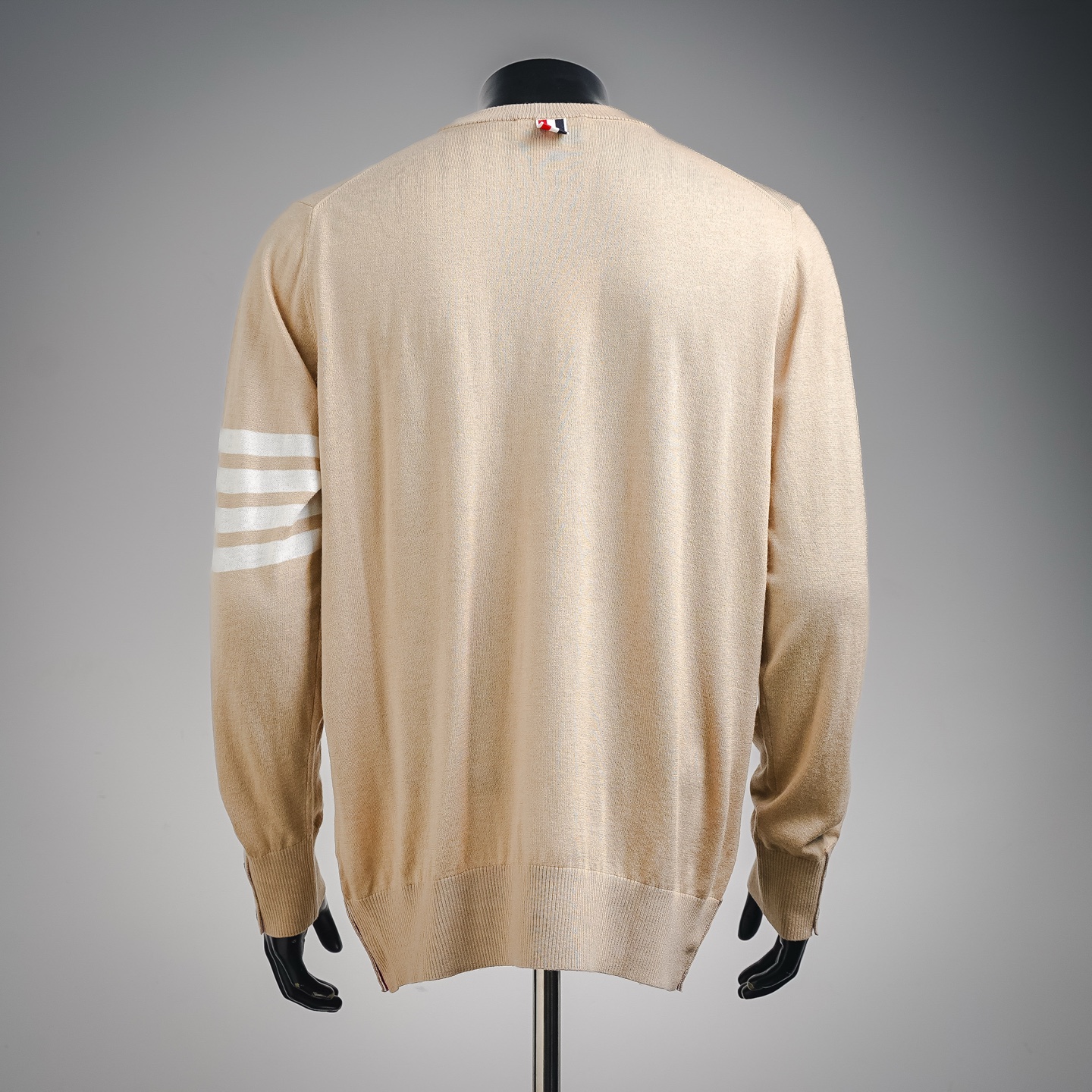 Thom casual sweater