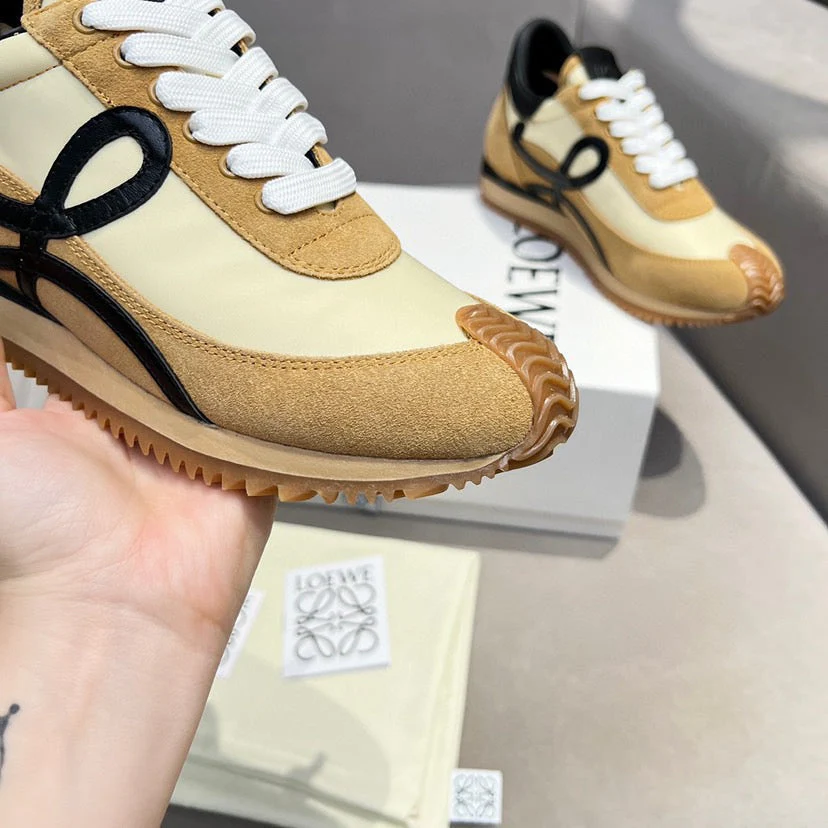 Loe men womens sneaker