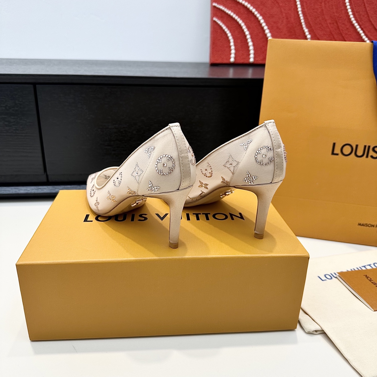 Louis 26ss Pointed-Toe Stiletto Pumps