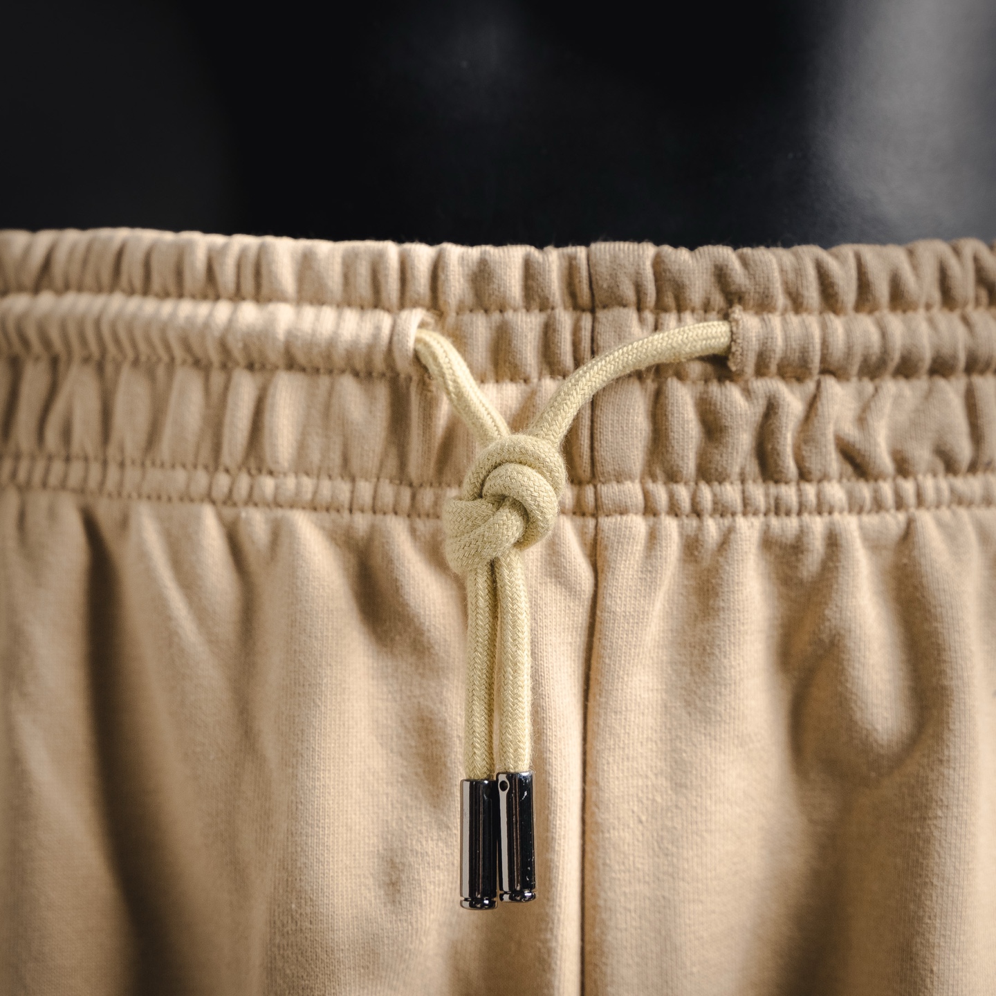 Bur embroidered pants