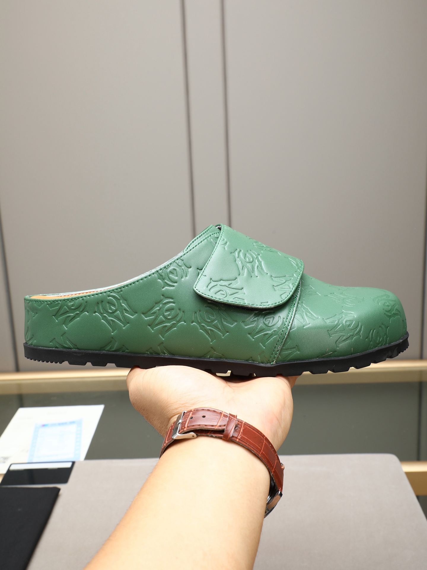 Ami embossed mules