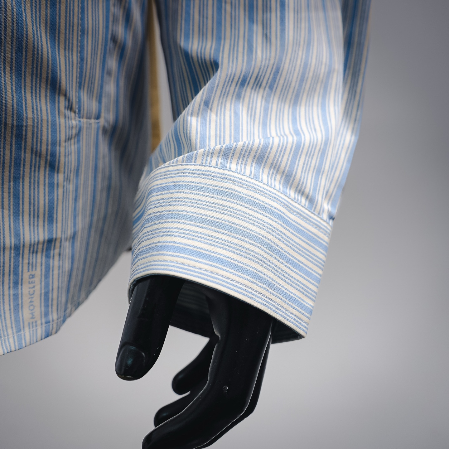 Mon striped zip-up shirts