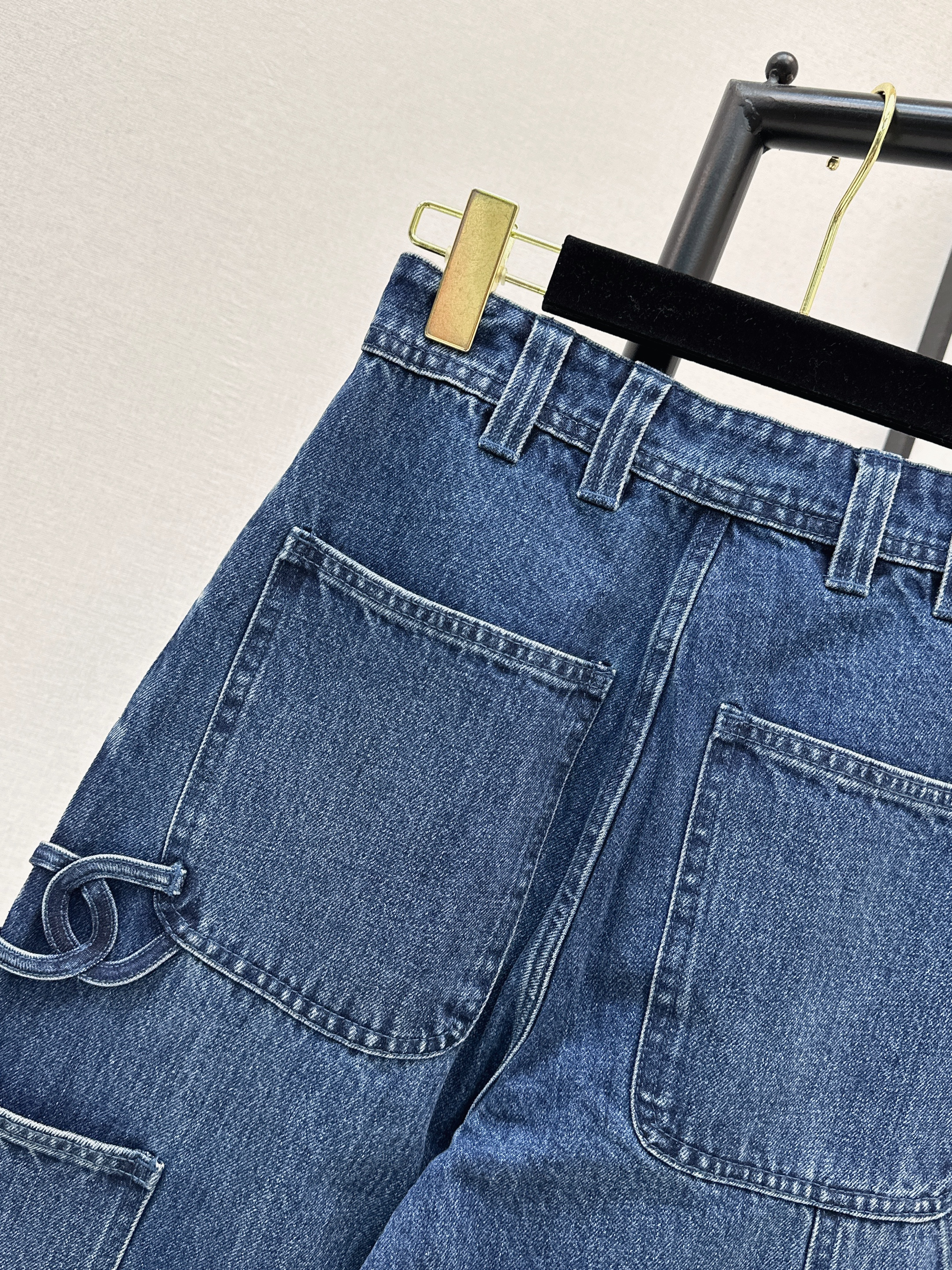 Chan 26ss wide-leg jeans