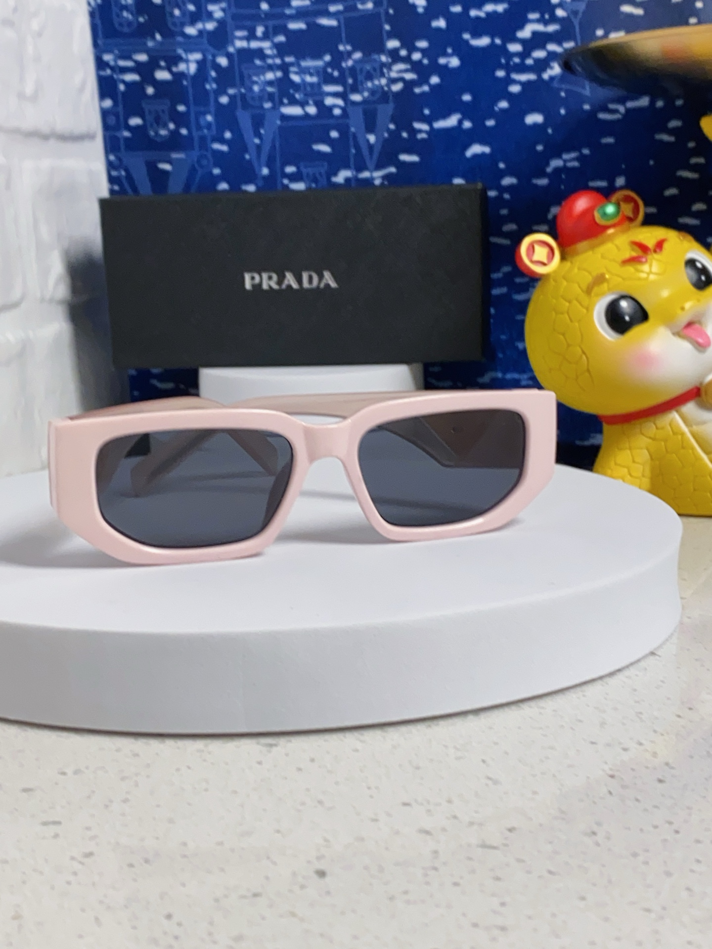 Pra sunglasses