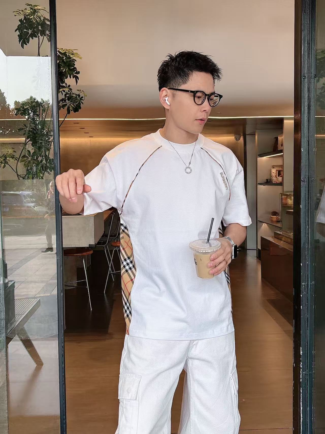 Bur embroidered plaid t-shirt