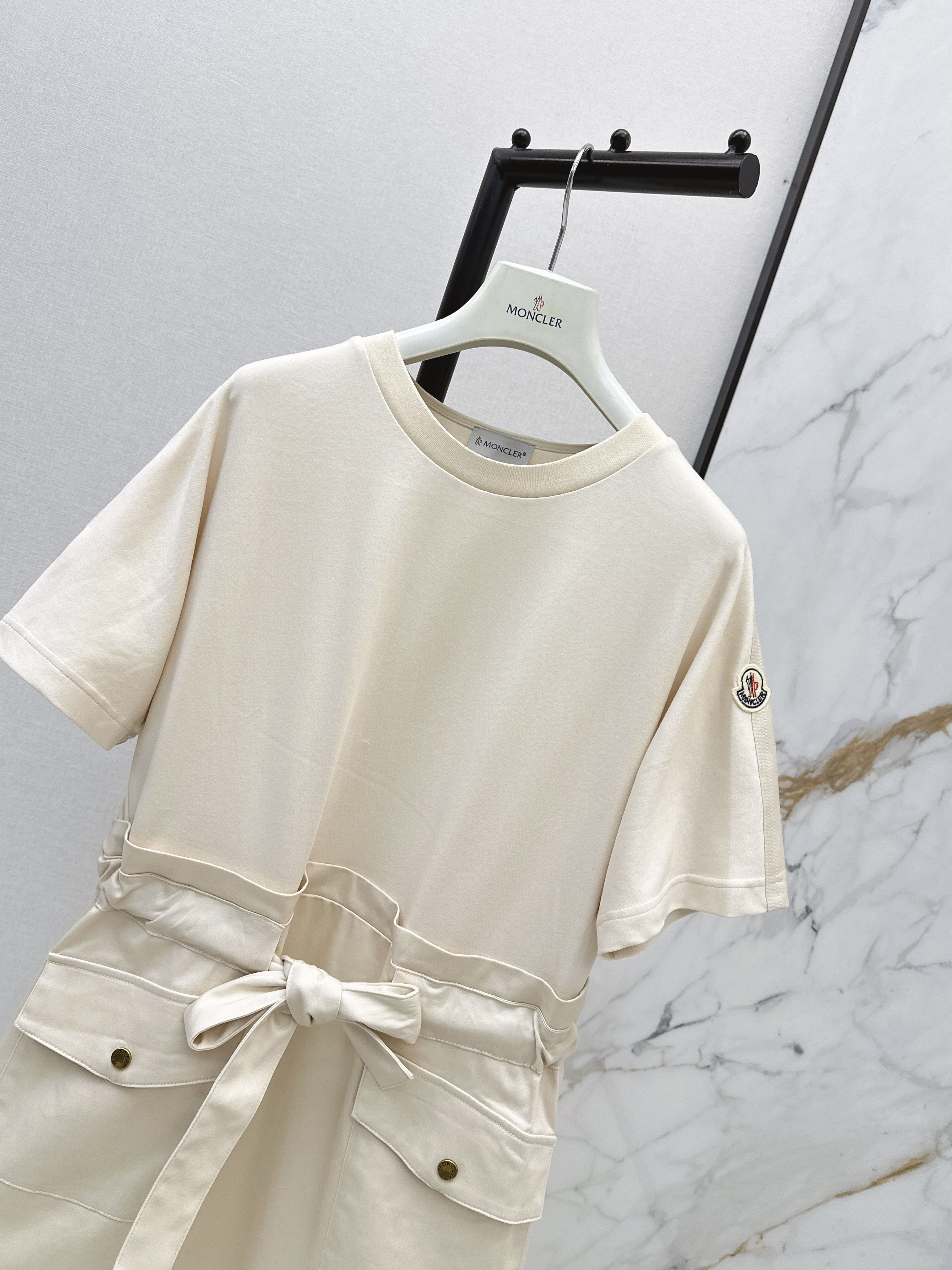 Monc 26ss drastring dress