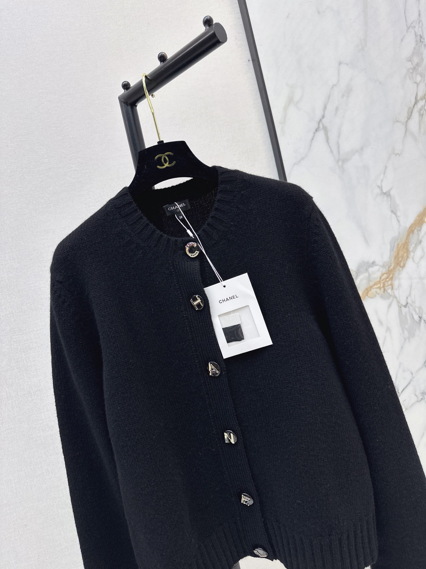 Chan 26ss cashmere knit cardigan