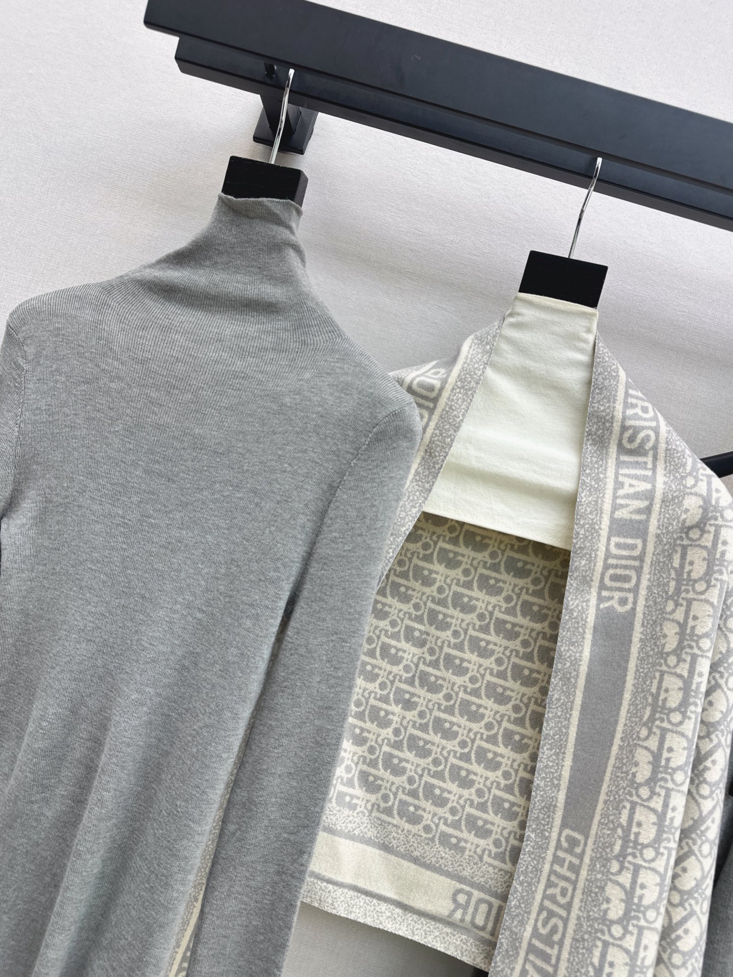 CD 26fw knit shawls basic tee pants sets