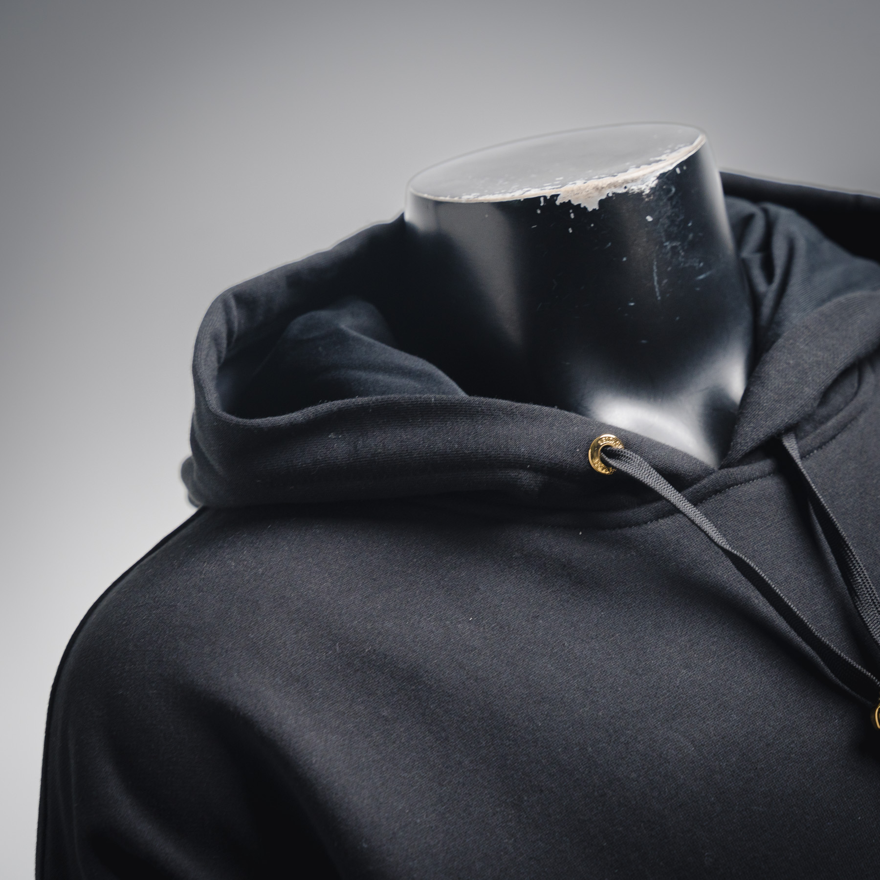 Versa essential hoodie