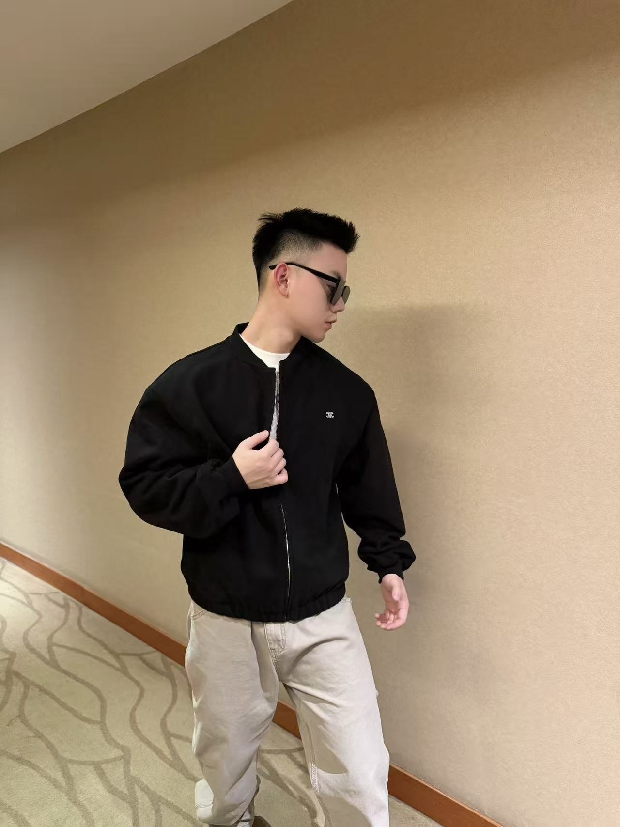Cel embroidered jacket