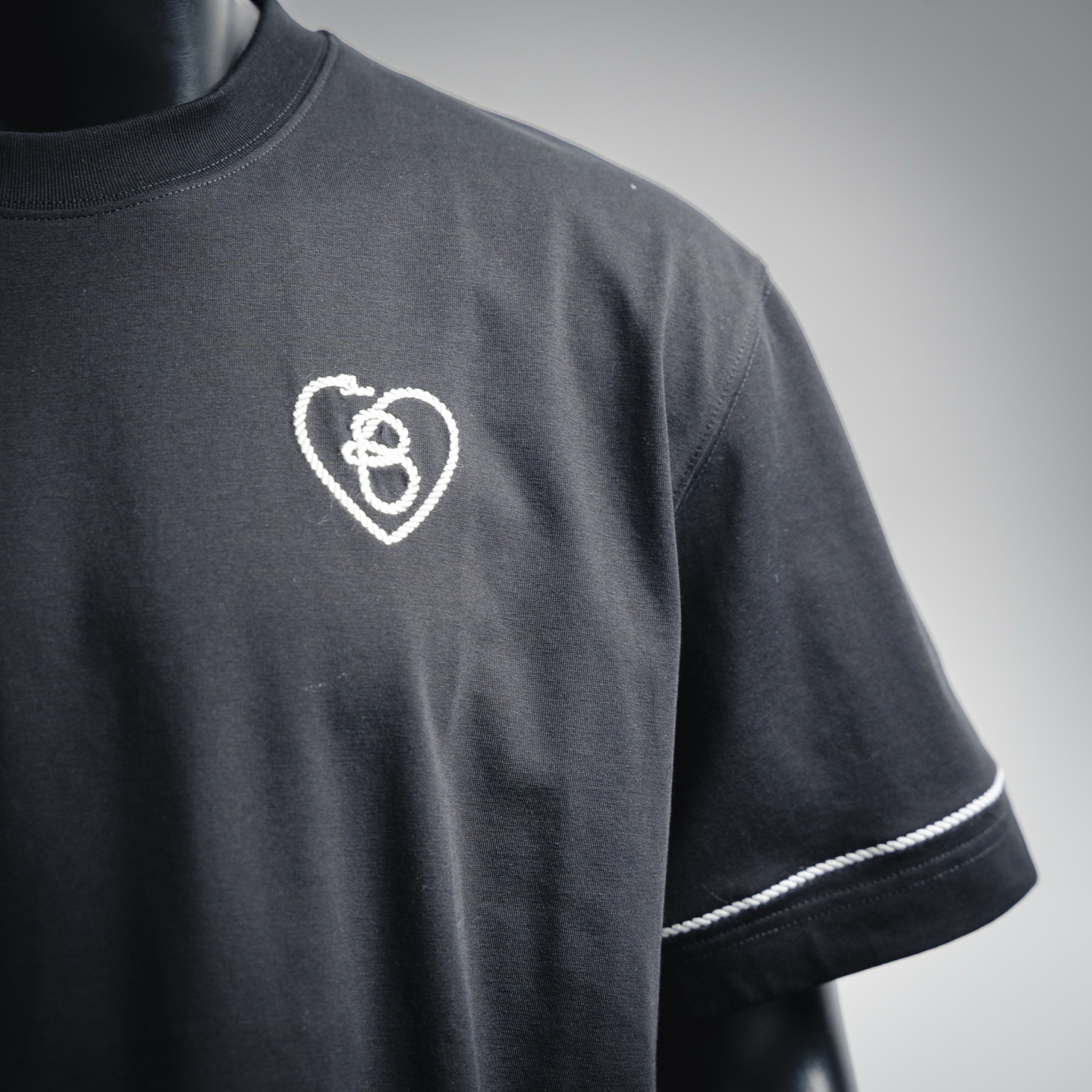 Bur letter jacquard t-shirt