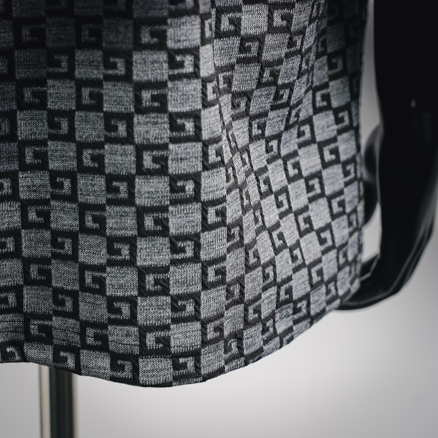 Given jacquard t-shirt