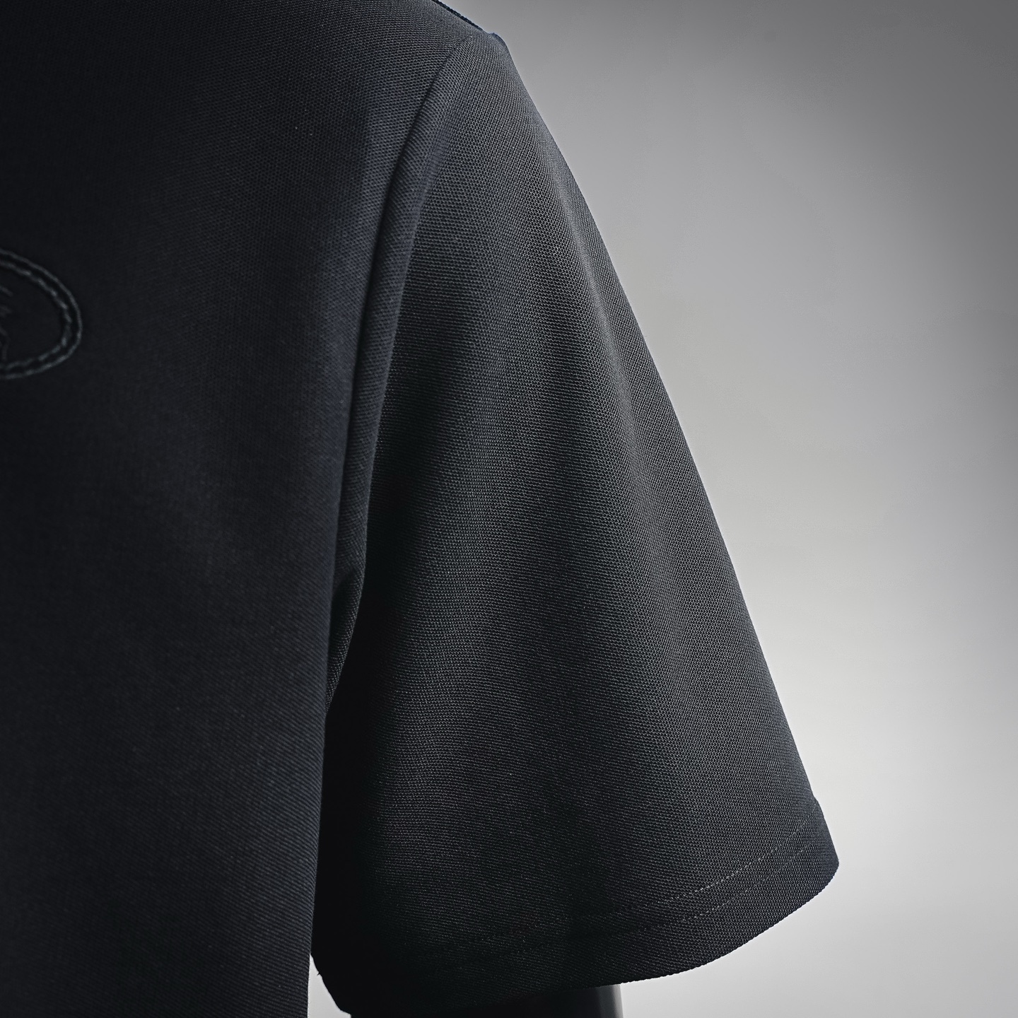 Bur embossed Polo