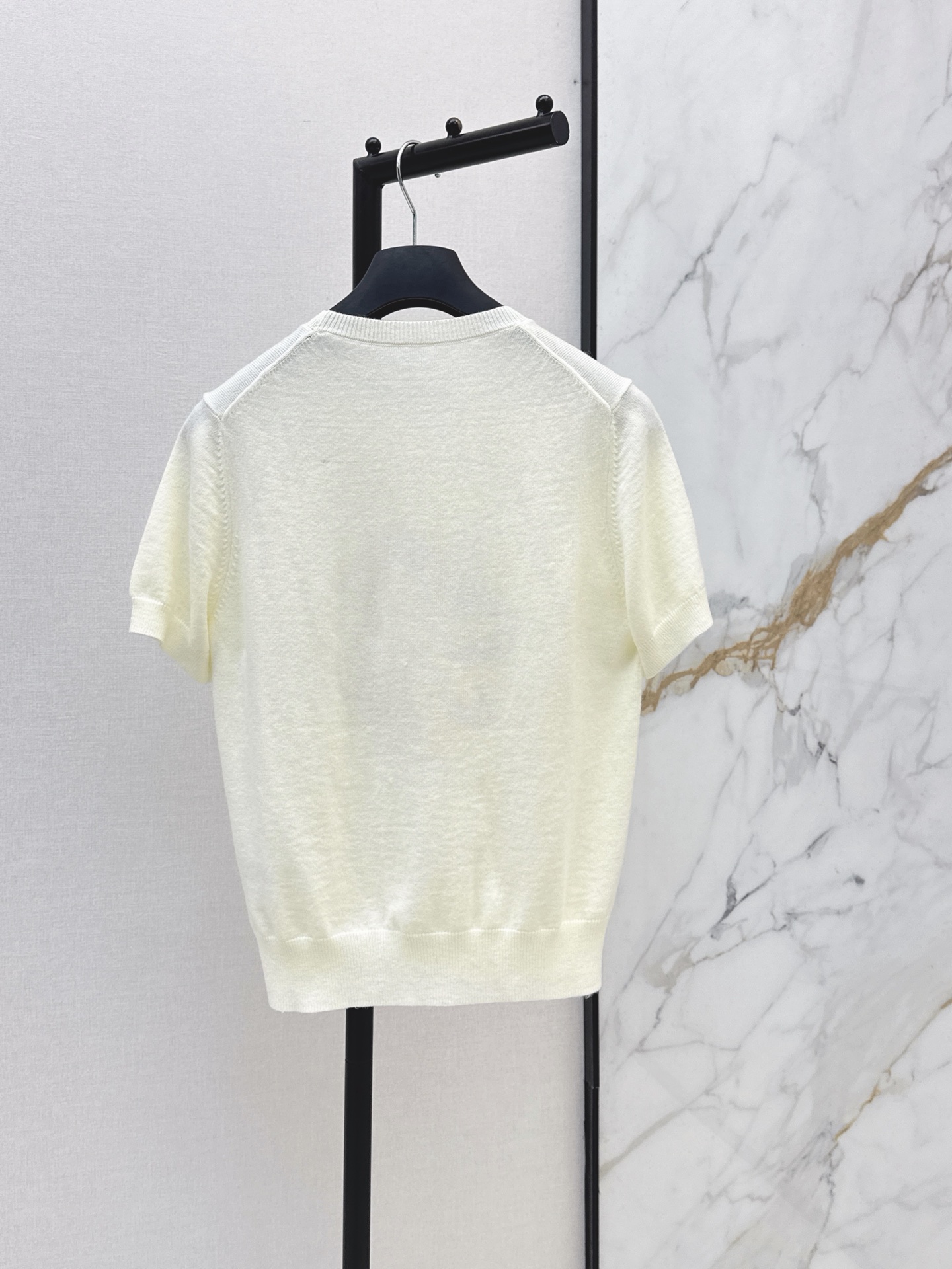 CD 26fw embroidery sweater