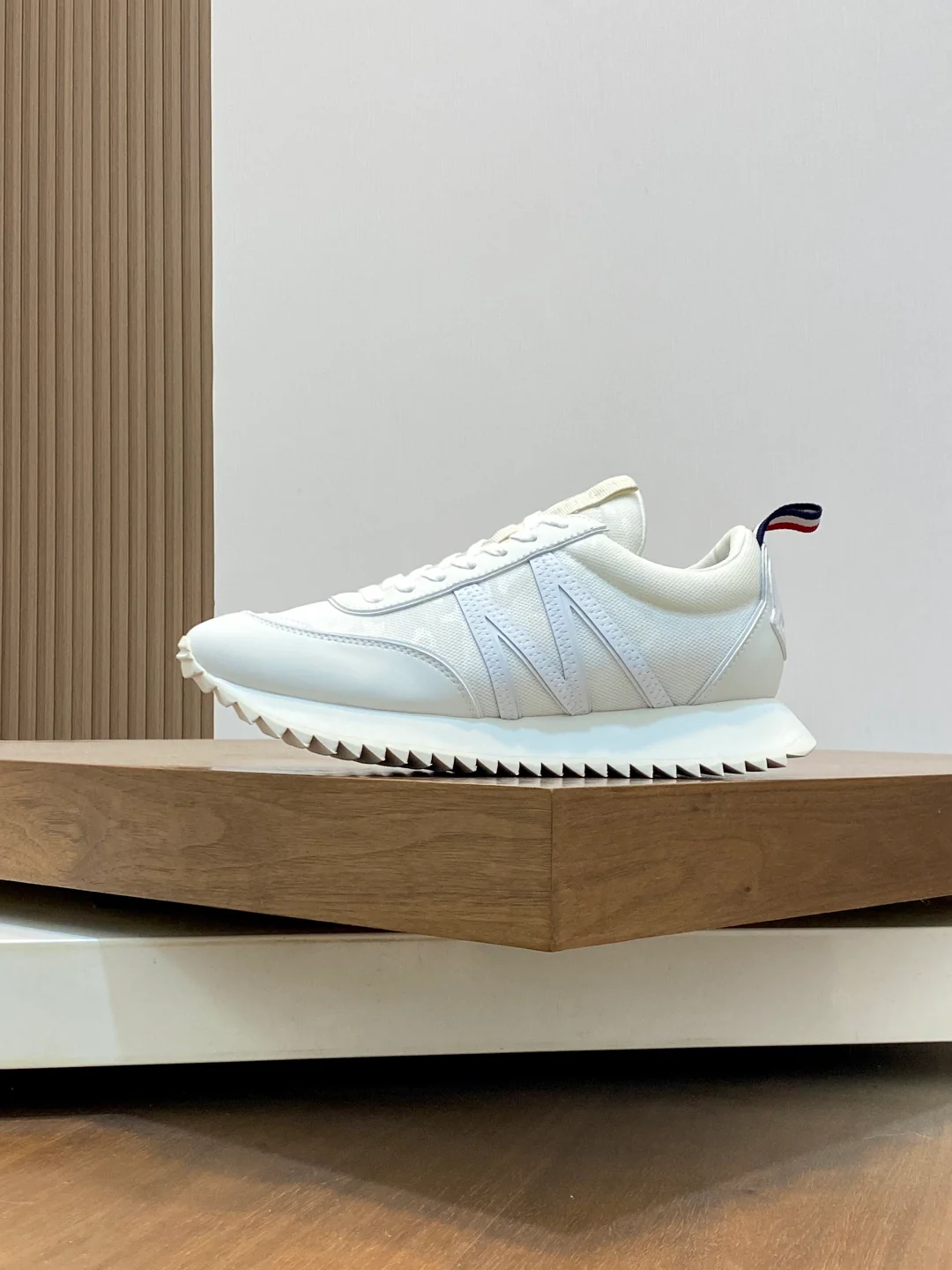 Mon retro sneakers